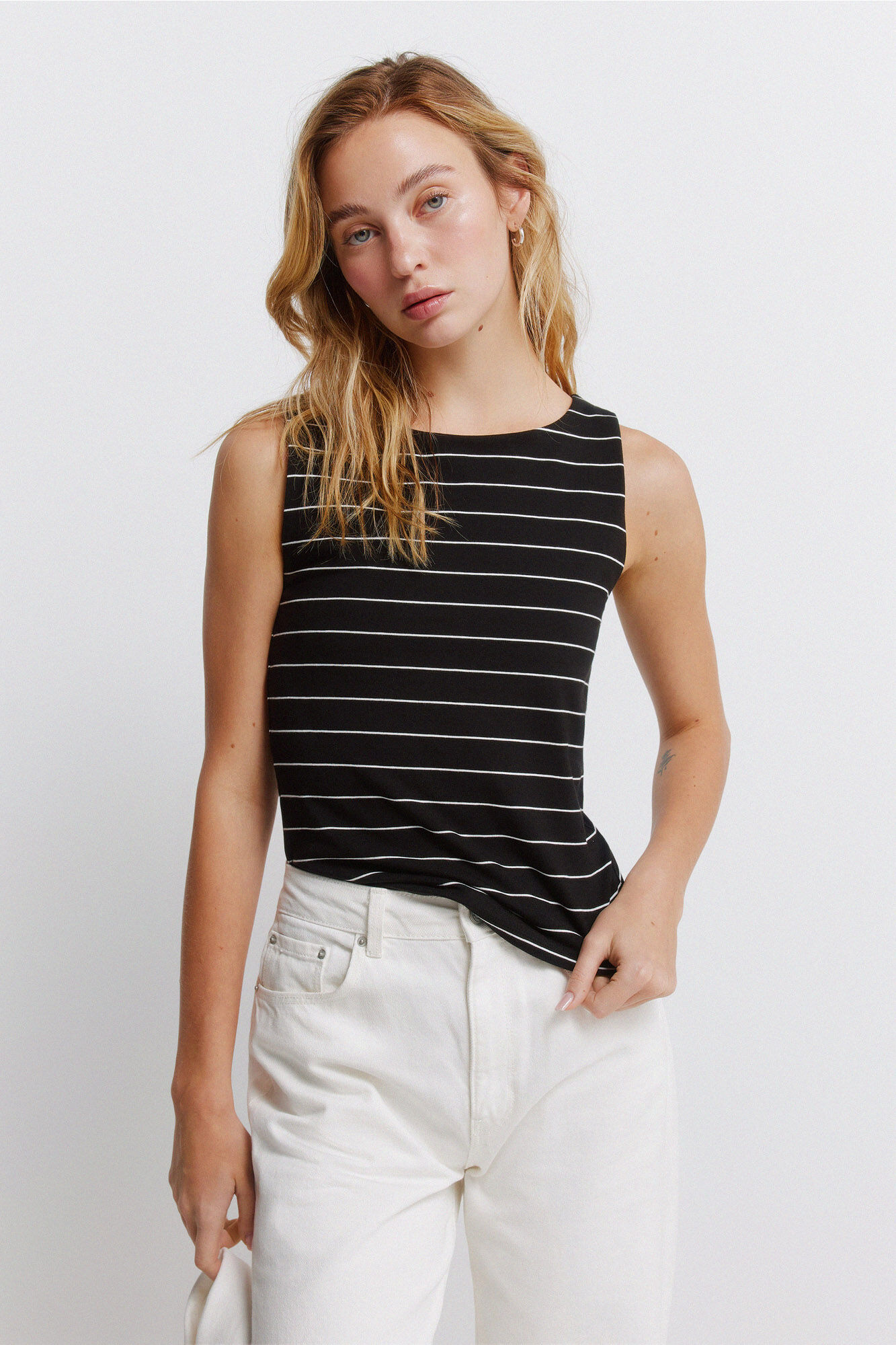 Springfield Top sin mangas cuello redondo de algod&oacute;n