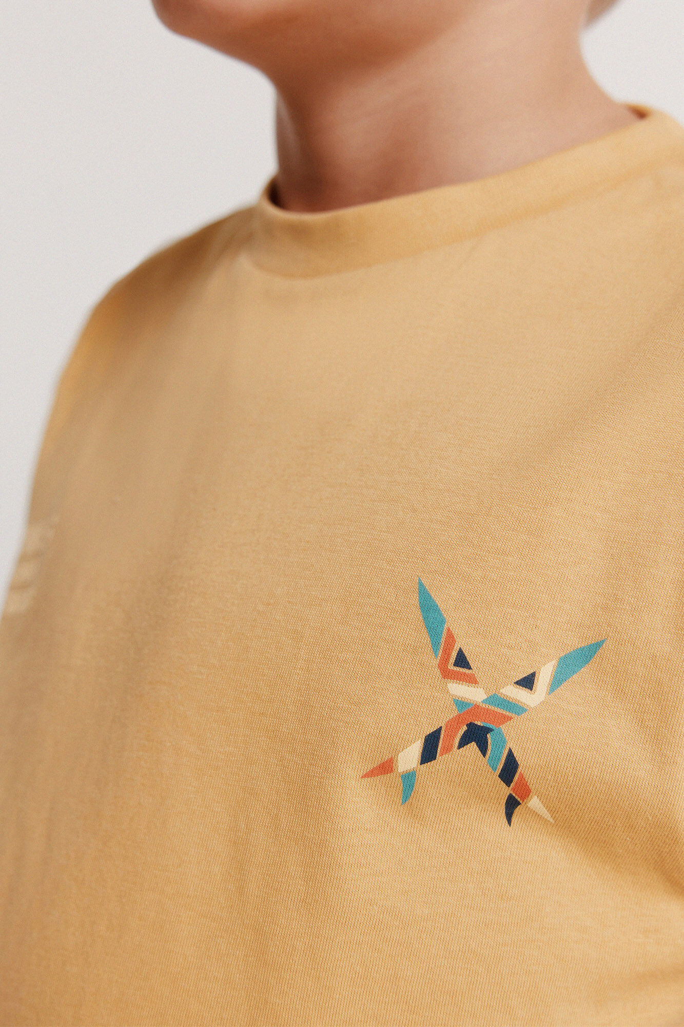 Springfield Kids Playera manga corta de olas para ni&ntilde;o amarillo