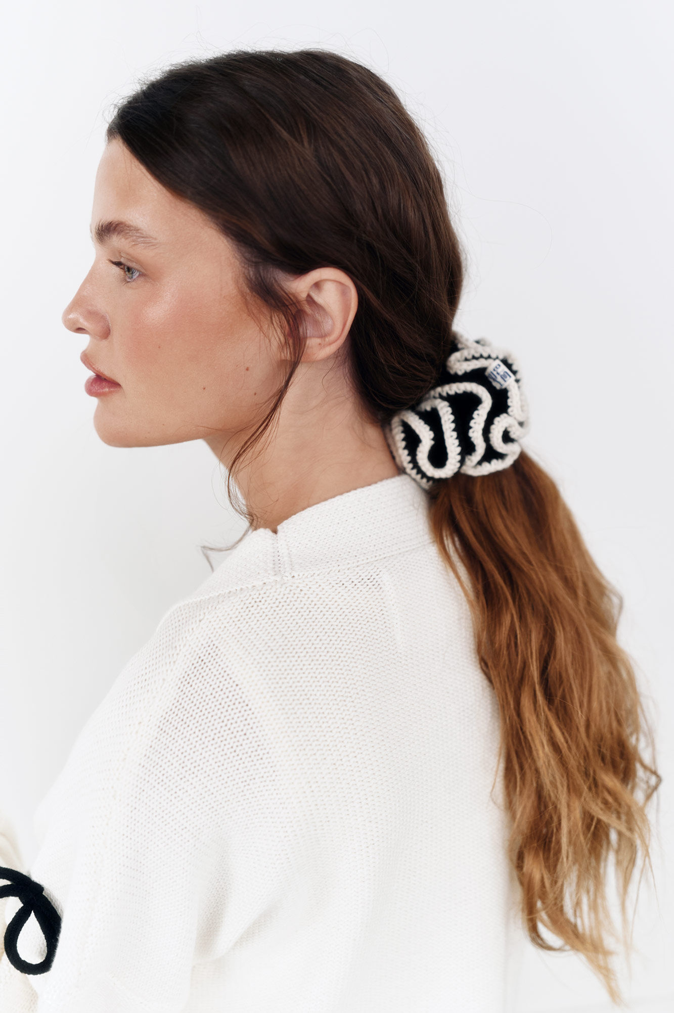 High Spirits C&aacute;rdigan "Iced petals"  marfil