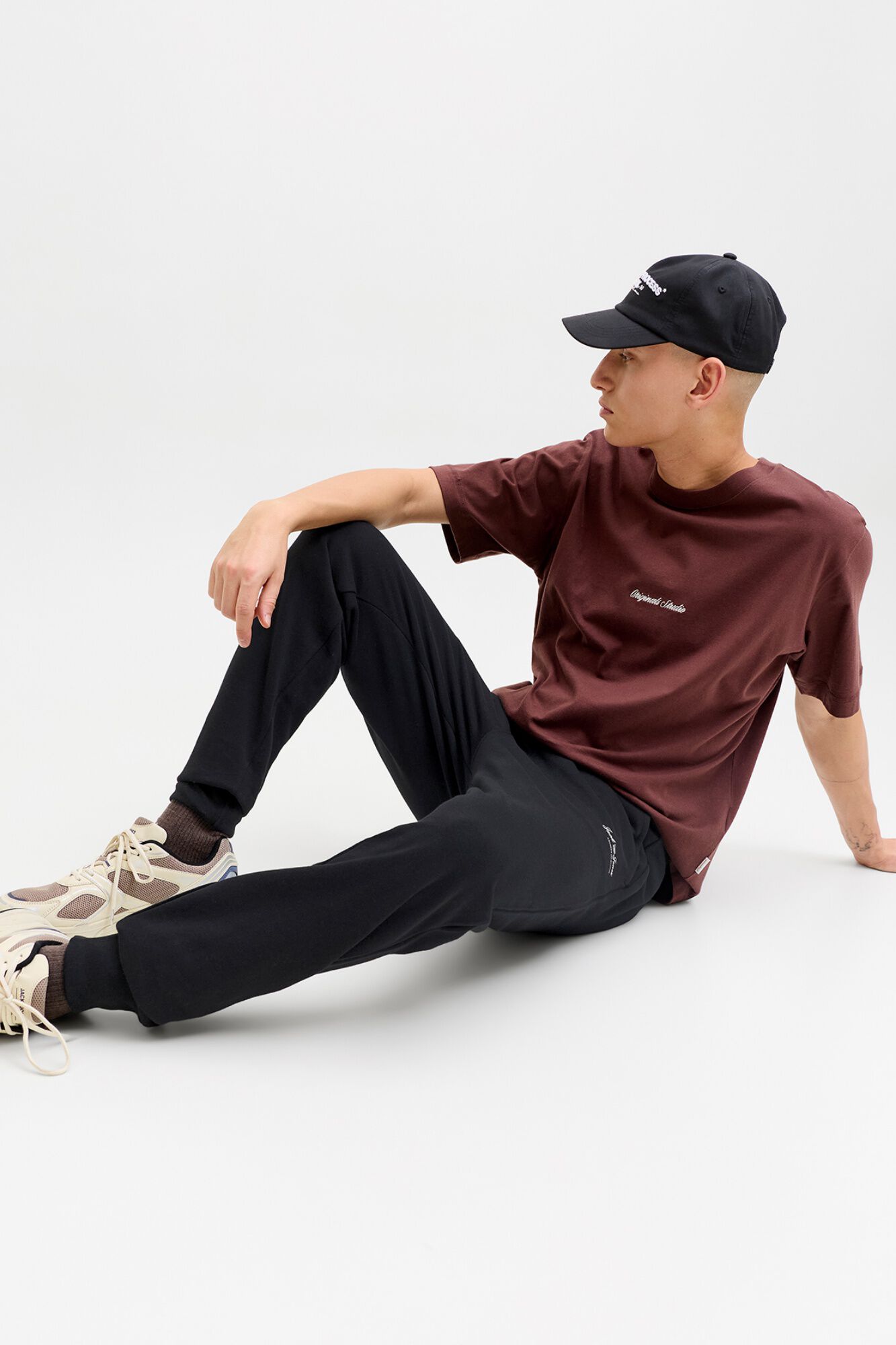 Jack & Jones Pantal&oacute;n jogger con logo negro