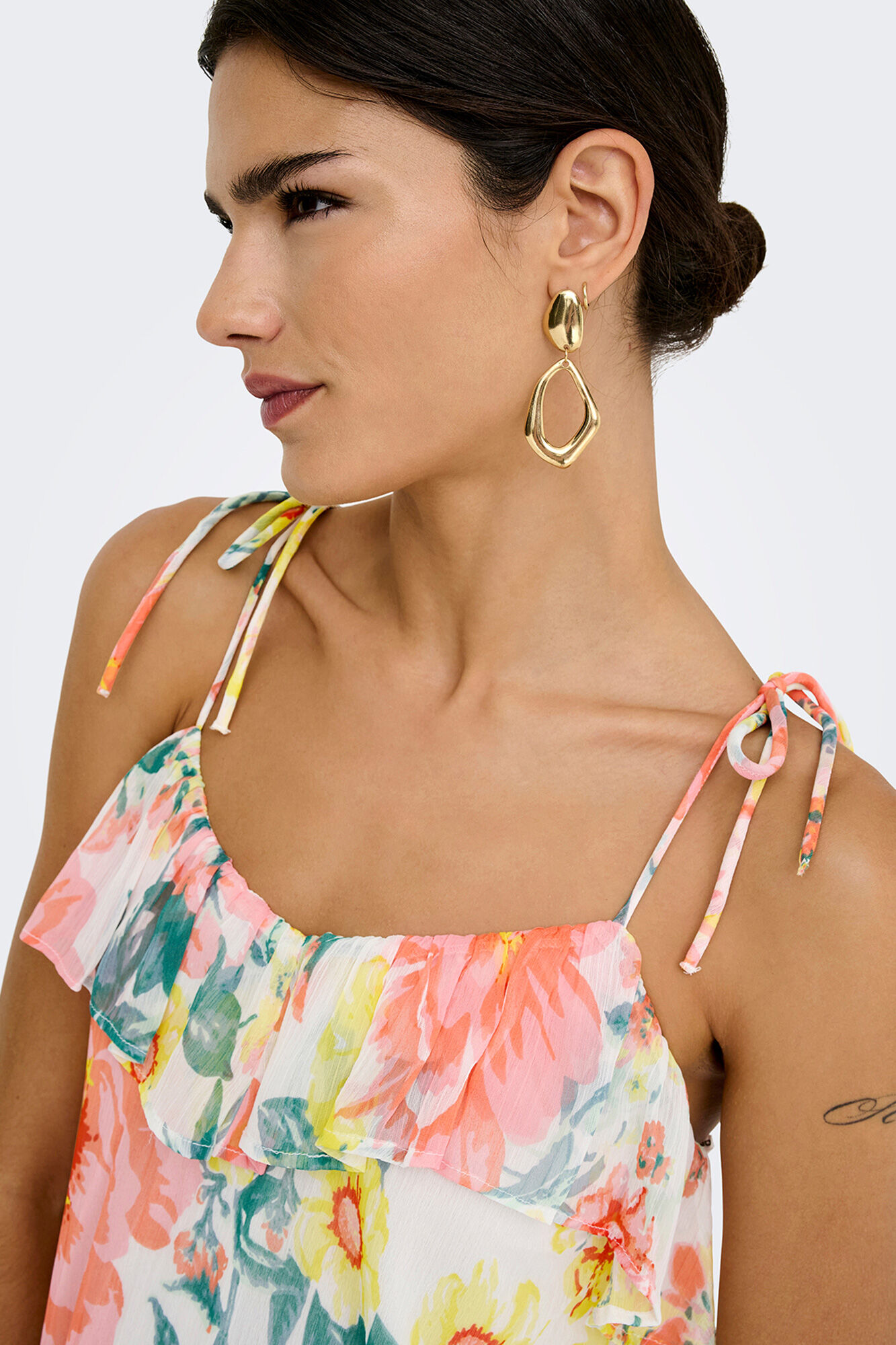 Only Vestido midi estampado floral natural