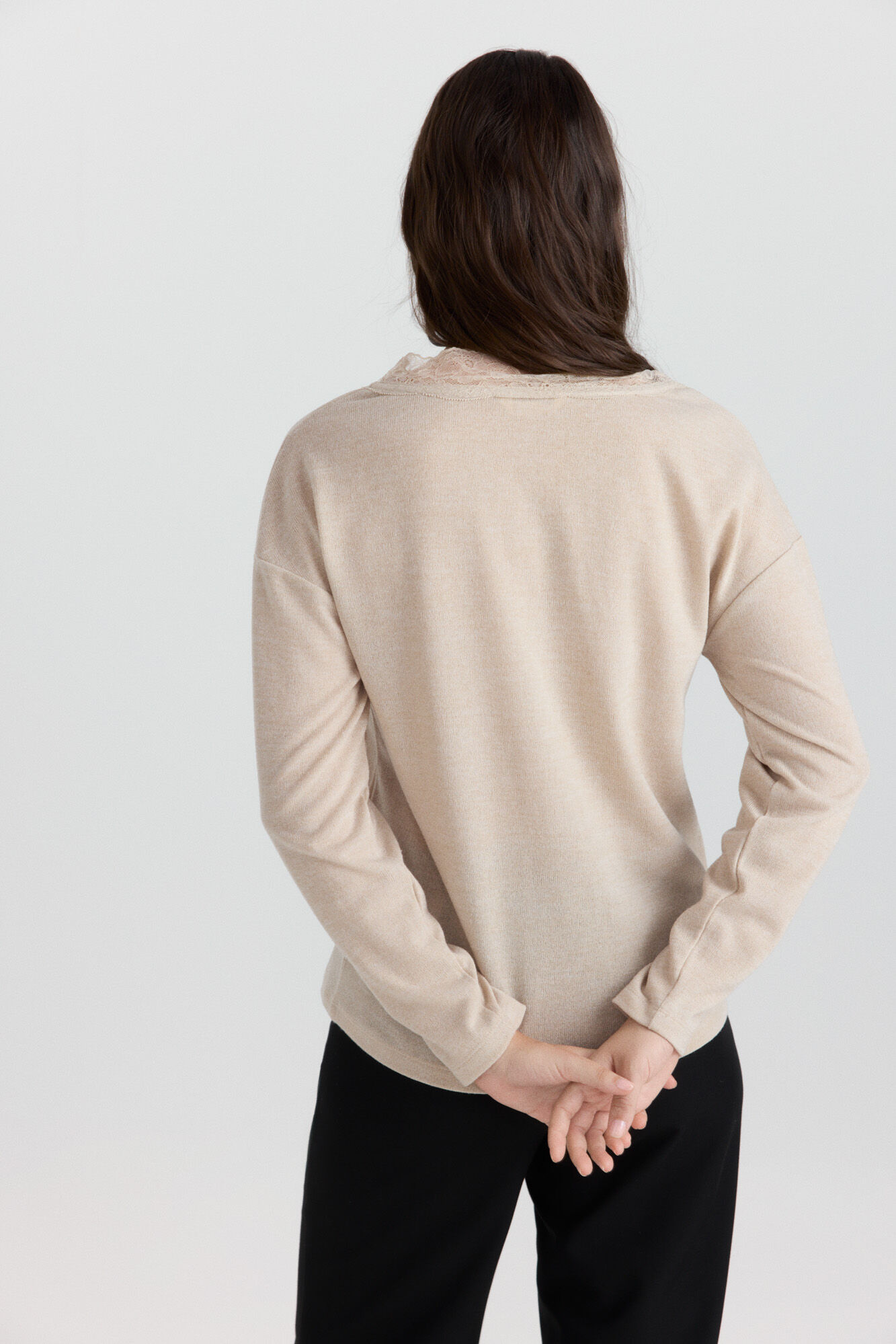 Springfield Playera cuello pico de encaje beige