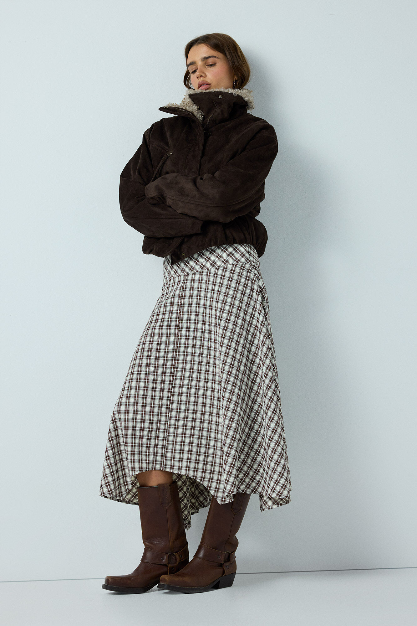 High Spirits Falda Midi Windsor