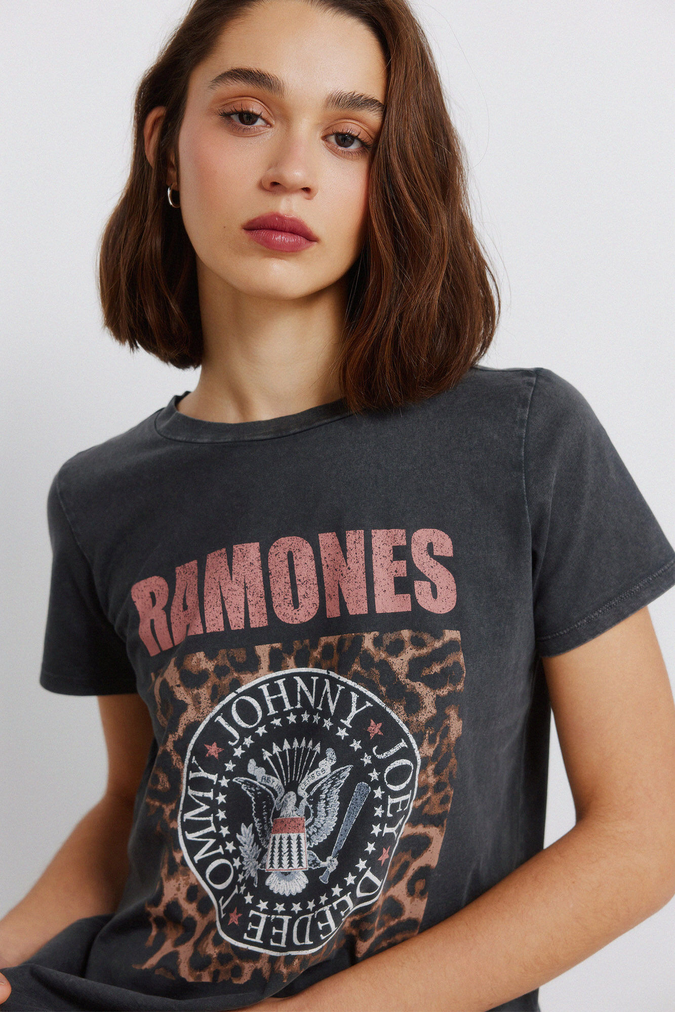 Springfield Playera "Ramones" gris