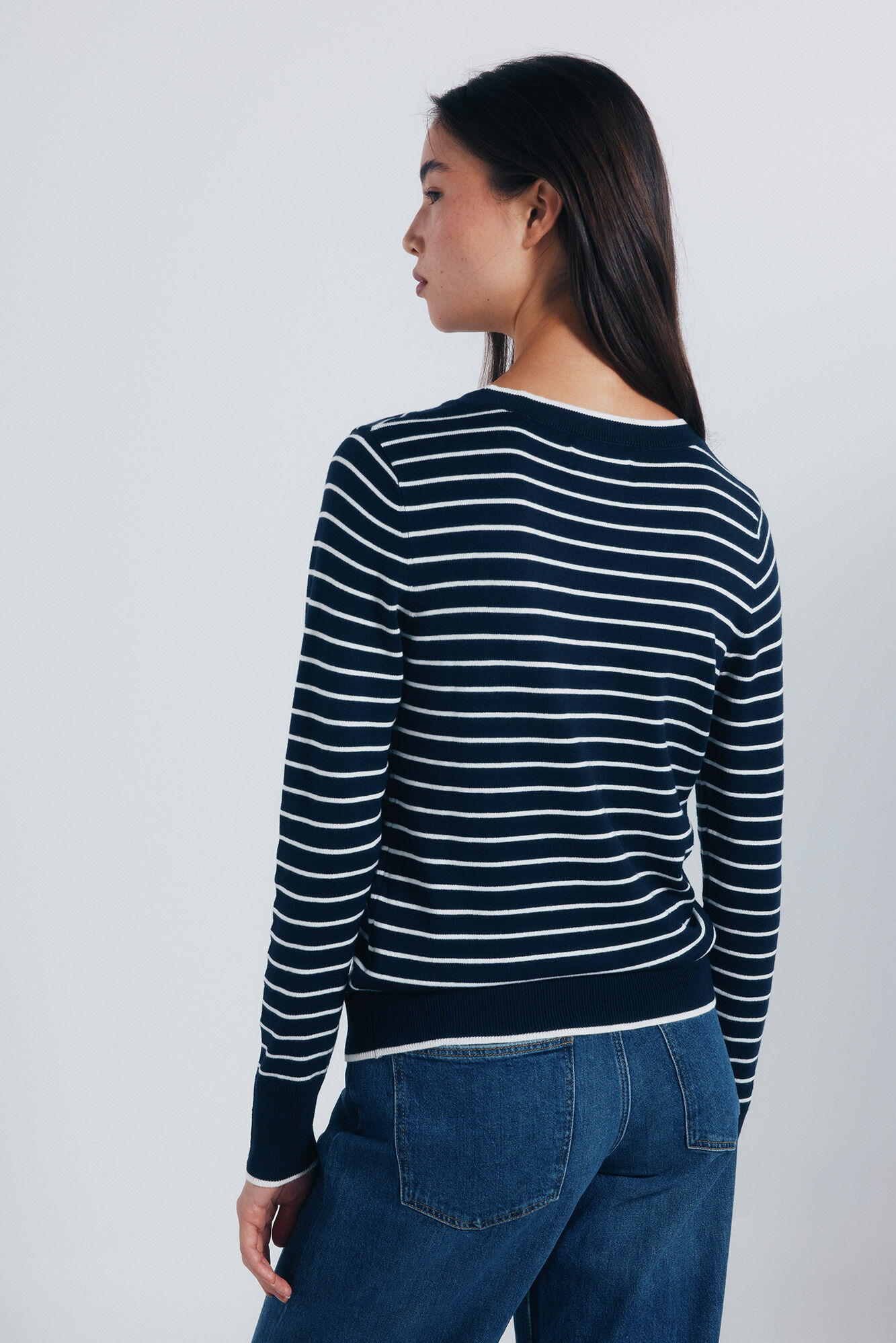 Springfield Su&eacute;ter fino botones pu&ntilde;os marino