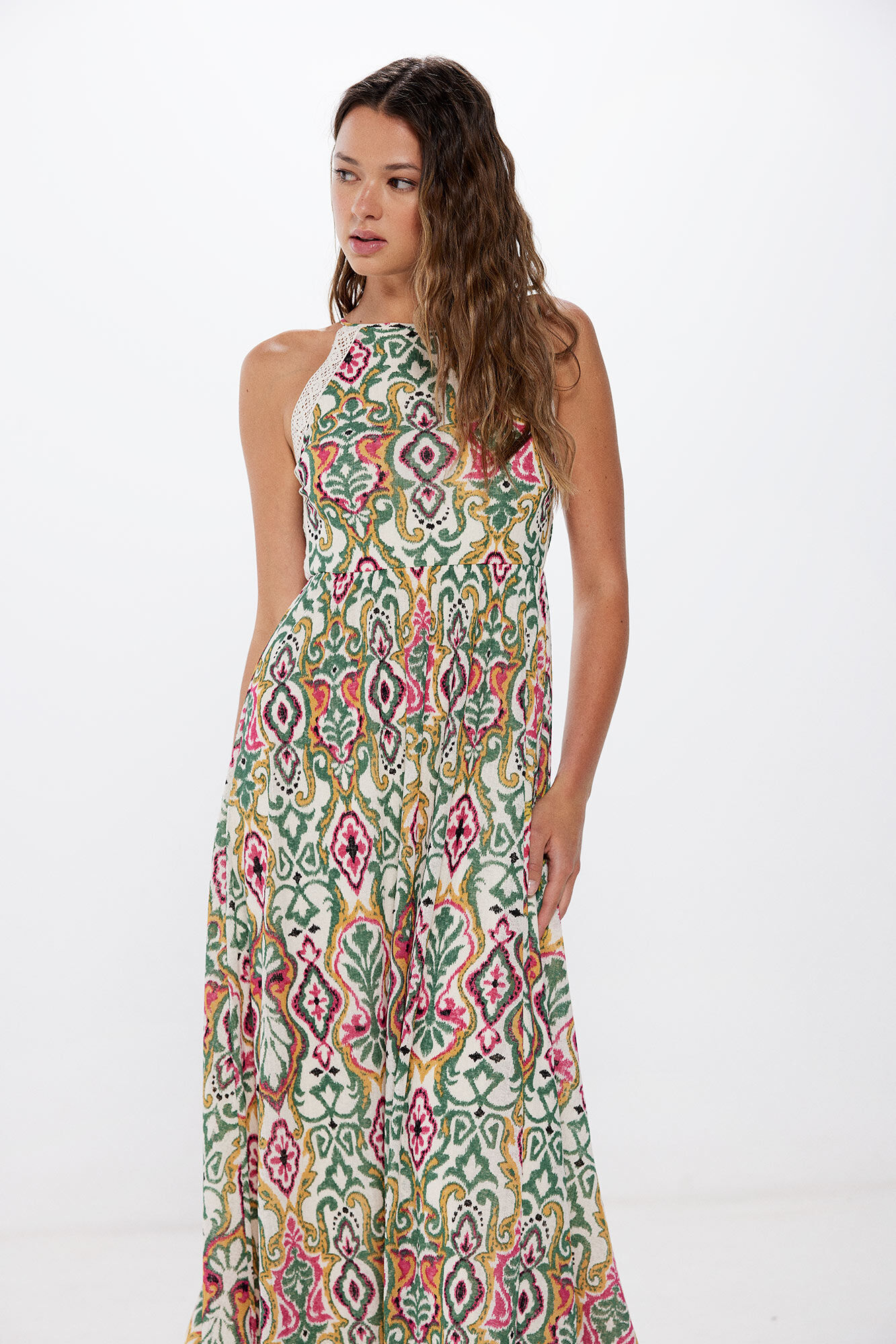 Springfield Vestido midi escote halter estampado &eacute;tnico beige