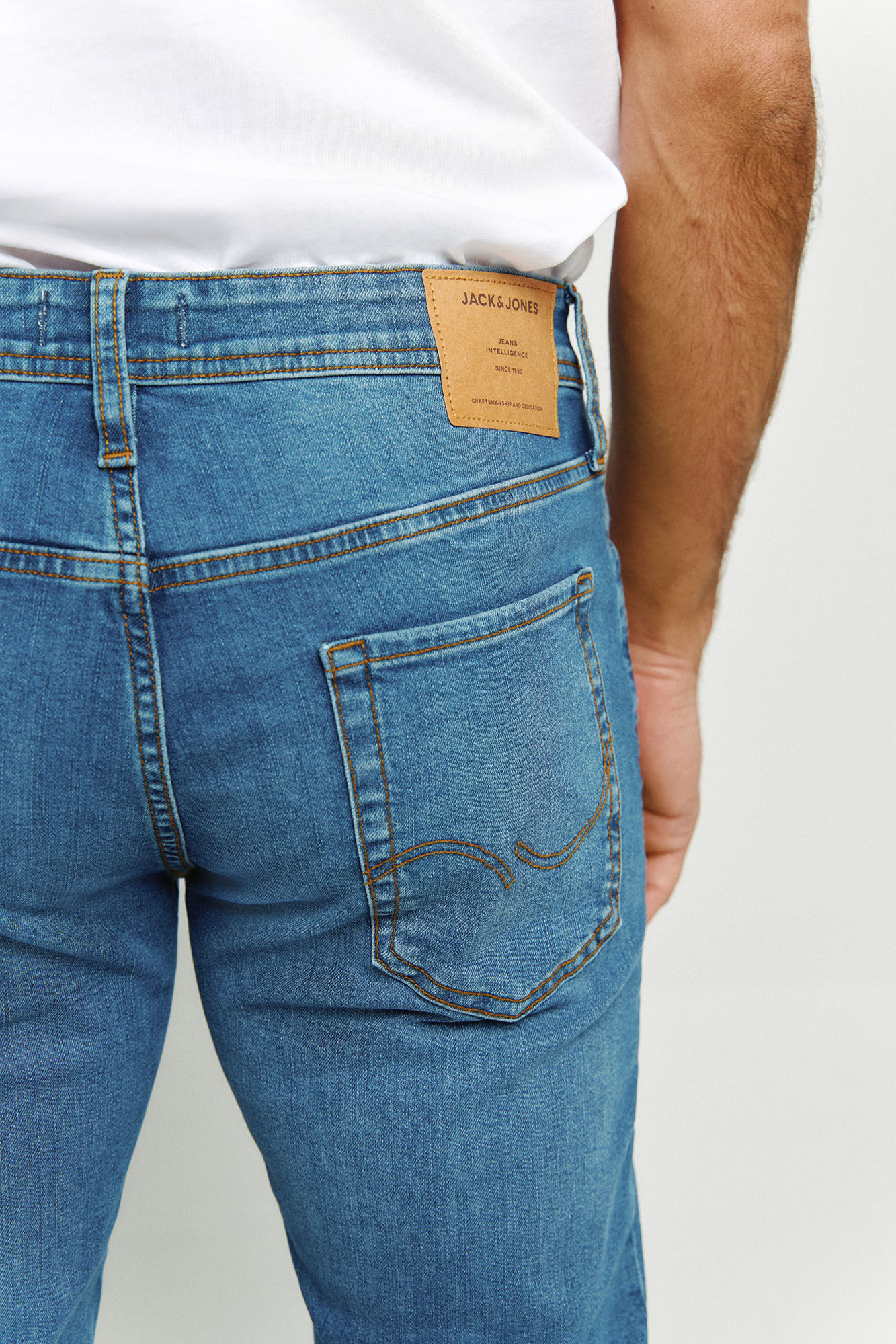 Jack & Jones Jeans slim efecto lavado azulado