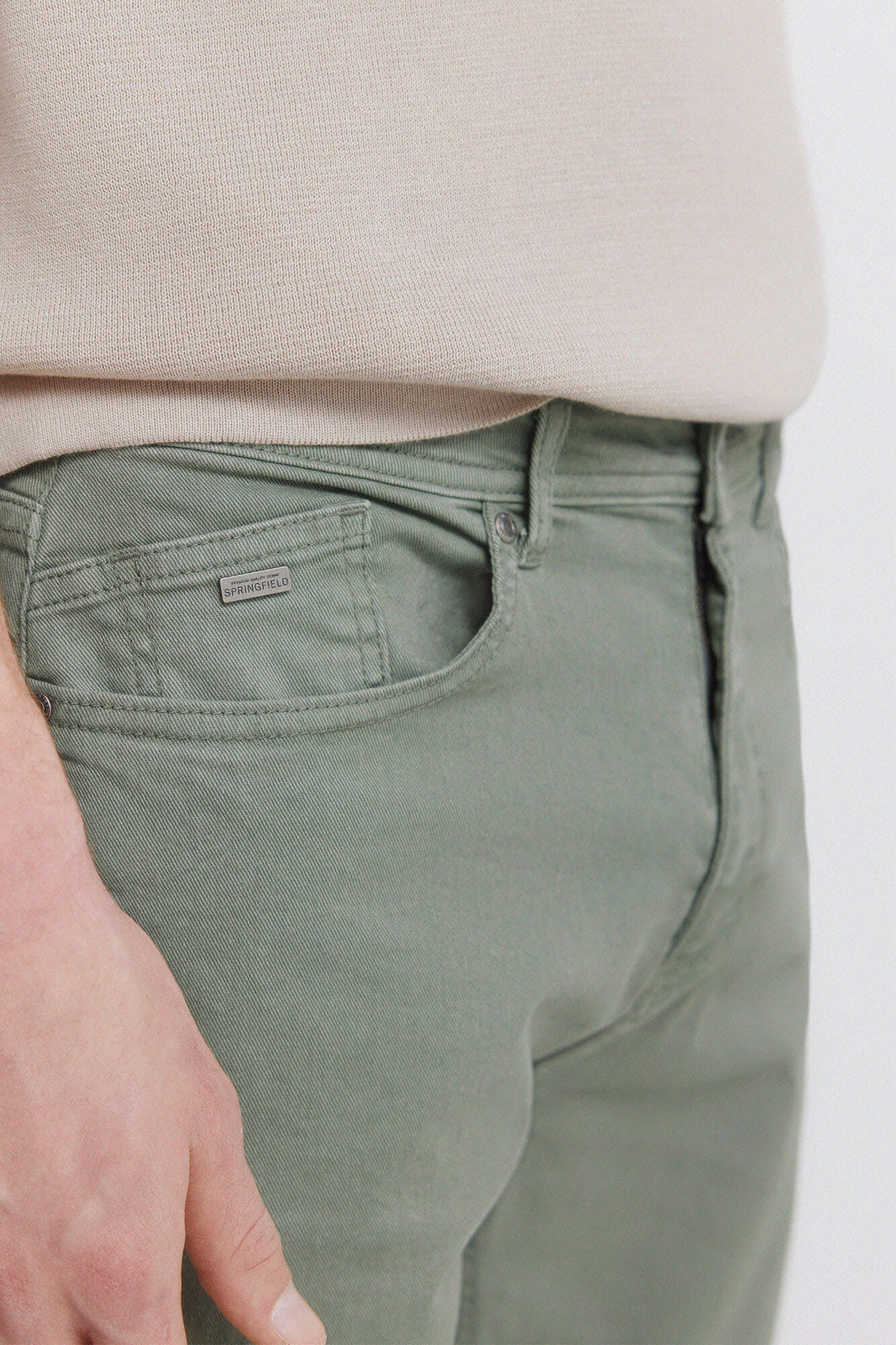 Springfield Pantal&oacute;n slim fit de 5 bolsillos lavado verde