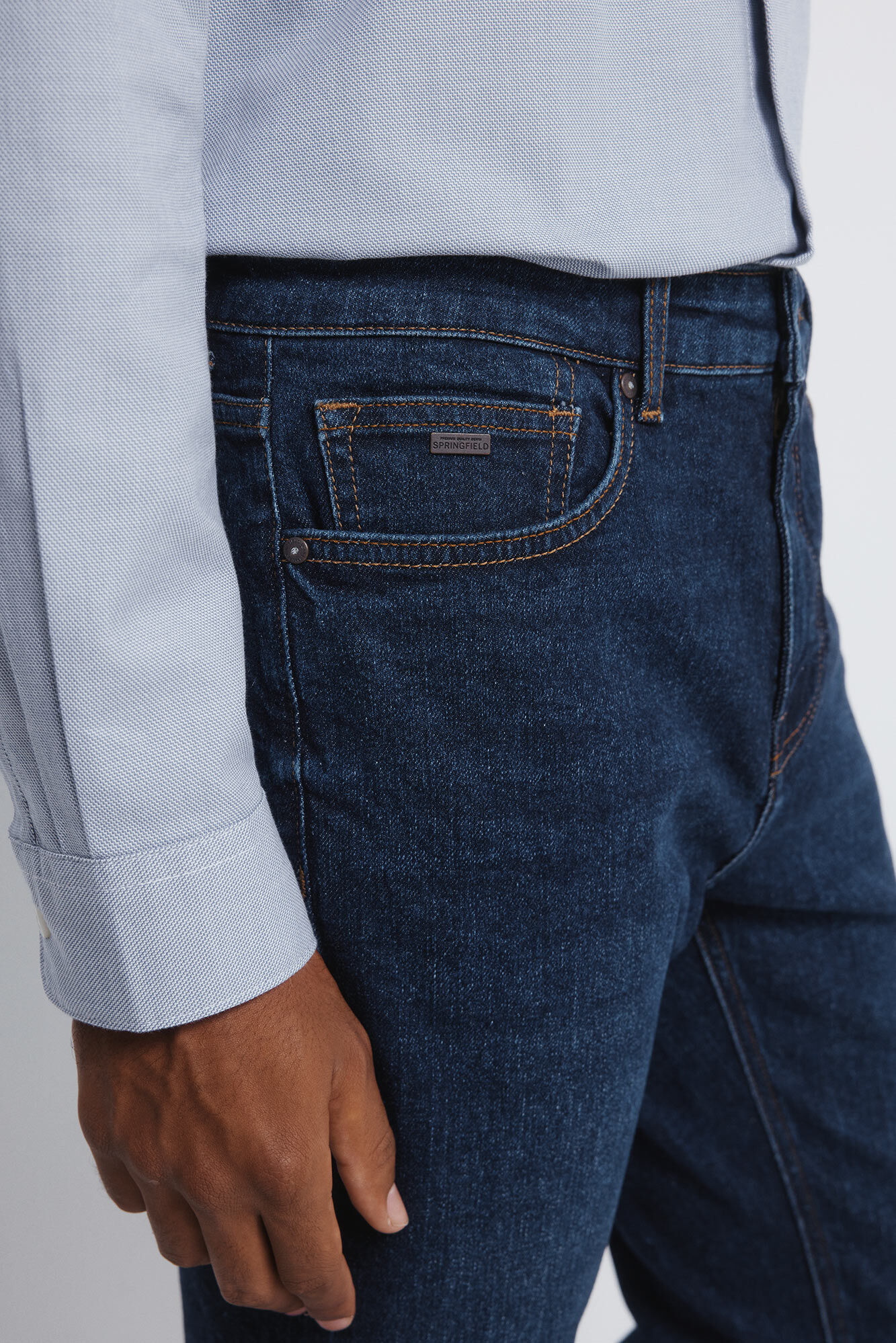 Springfield Jeans ajustados con lavado oscuro azul