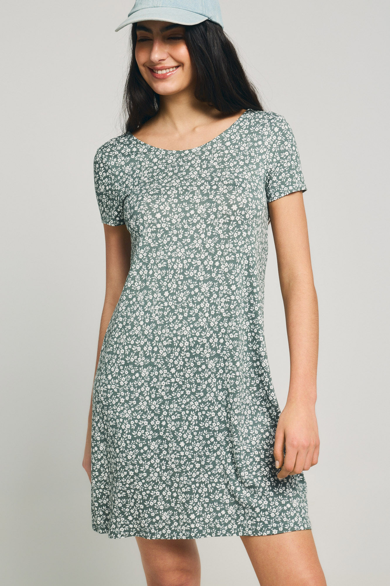 Only Vestido corto manga corta verde