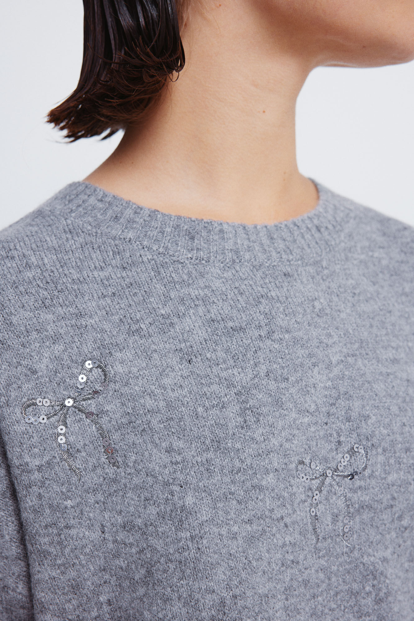 Springfield Jersey con lazos de lentejuelas gris