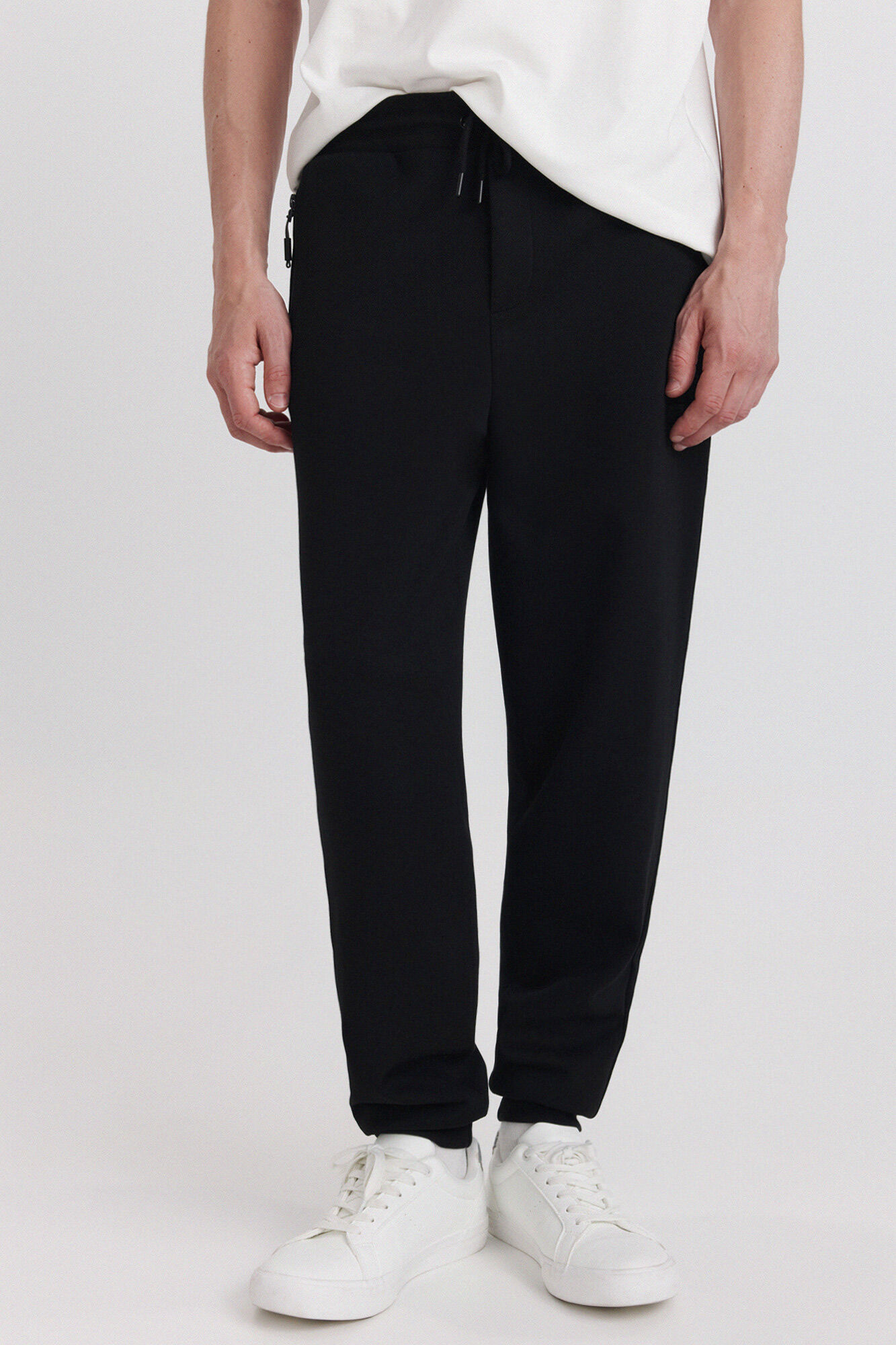 Springfield Jogger de tejido t&eacute;cnico negro