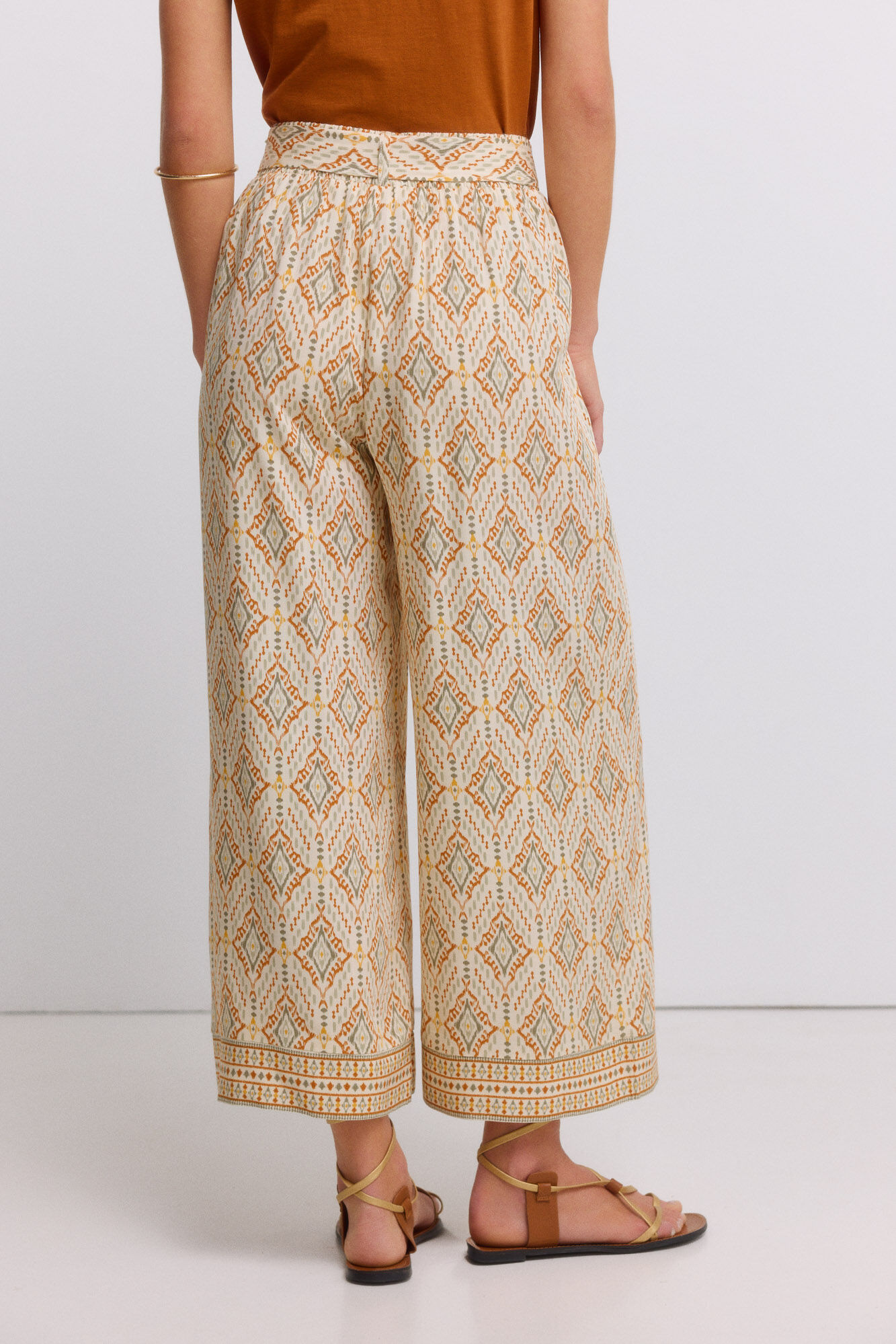 Springfield Pantal&oacute;n fluido estampado con cintur&oacute;n beige