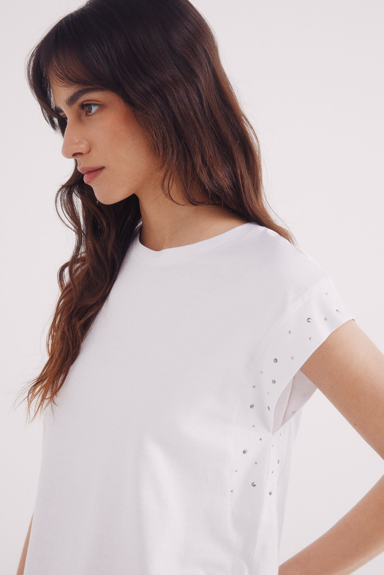 Springfield Playera mangas tachuelas cristal