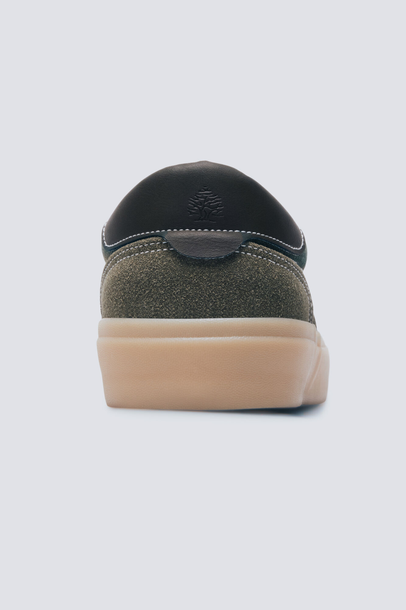 Springfield Sneaker casuales b&aacute;sicas verde