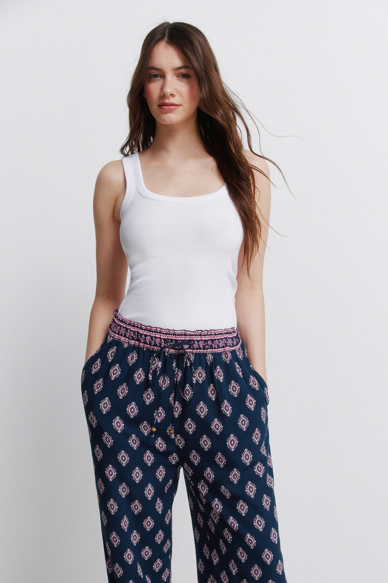 Springfield Pantal&oacute;n fluido estampado marino
