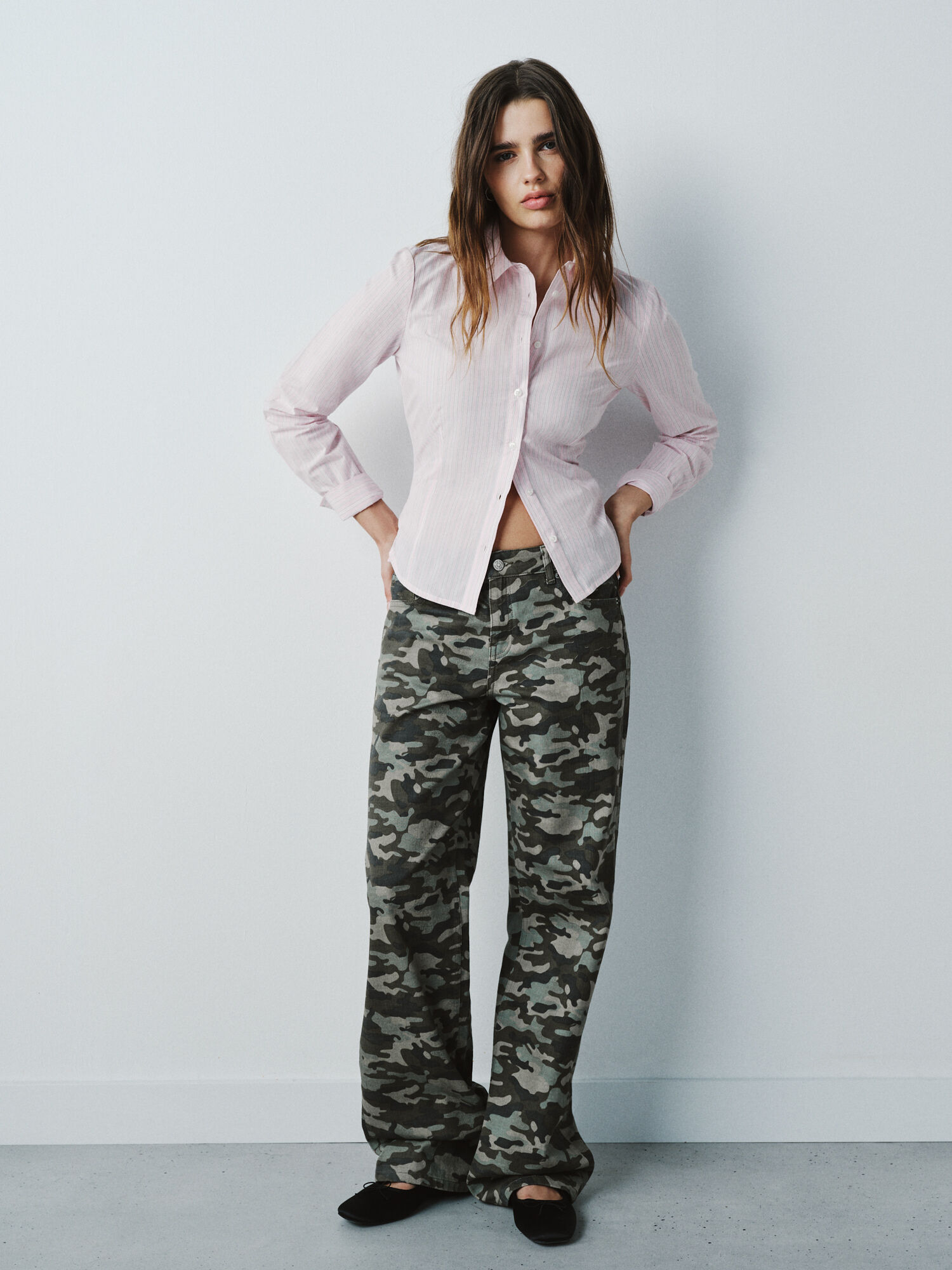 High Spirits Blusa p&eacute;talo fucsia