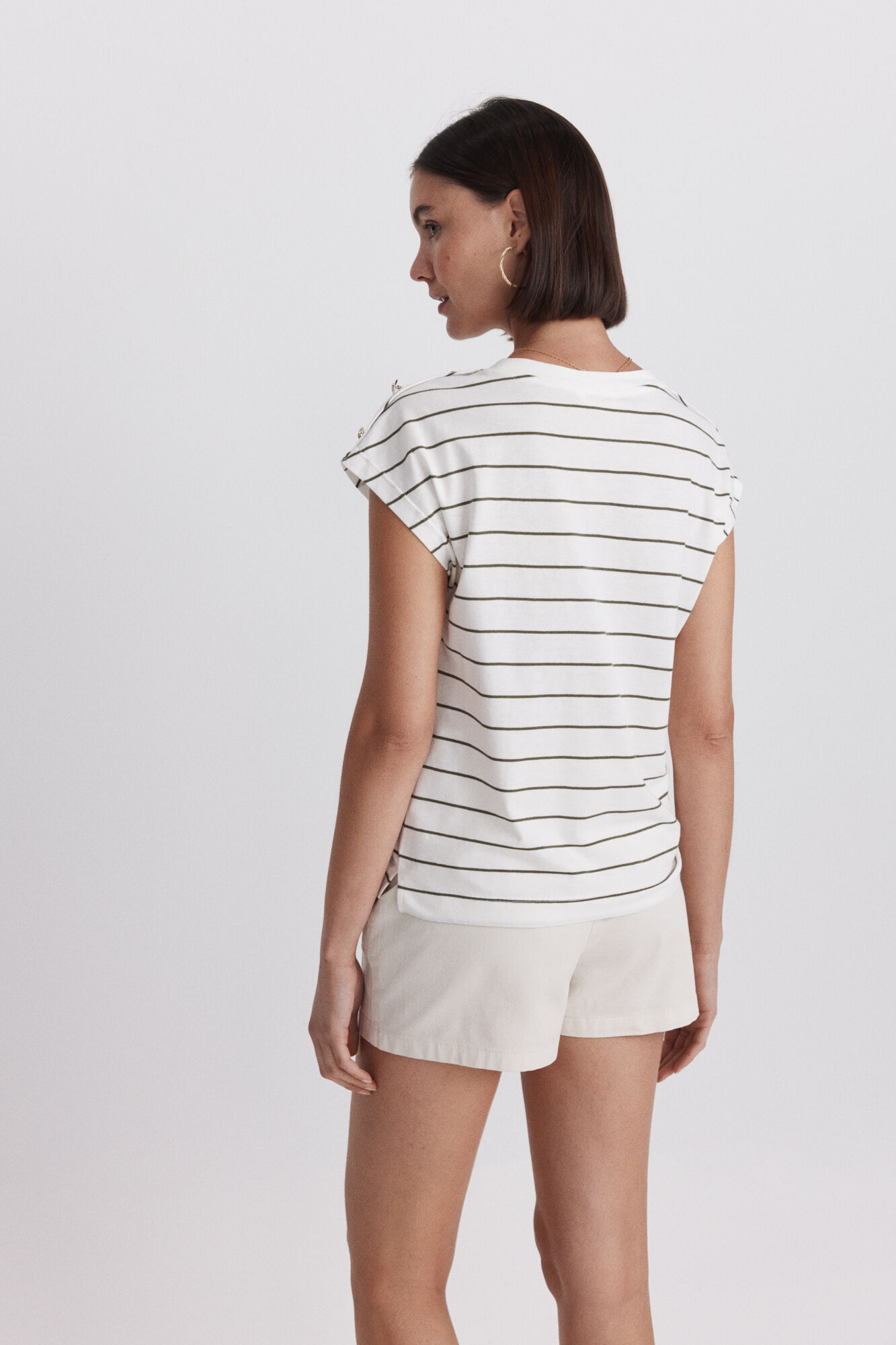 Springfield Playera con botones dorados