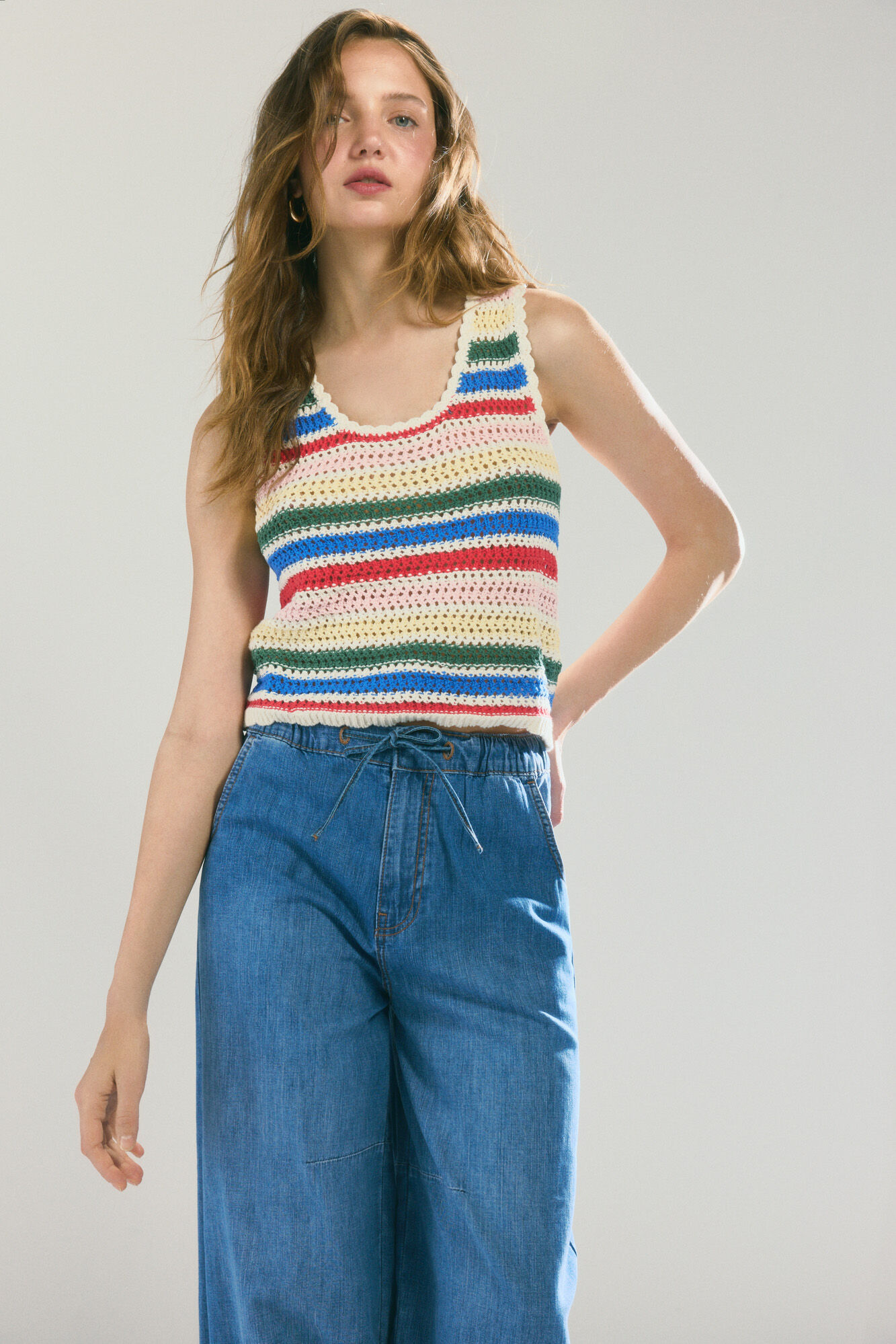 High Spirits Jeans con lazo azul