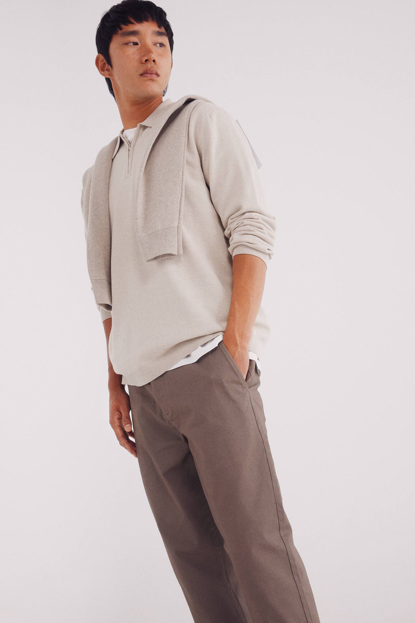 Springfield Pantal&oacute;n chino microestampado slim fit caf&eacute;