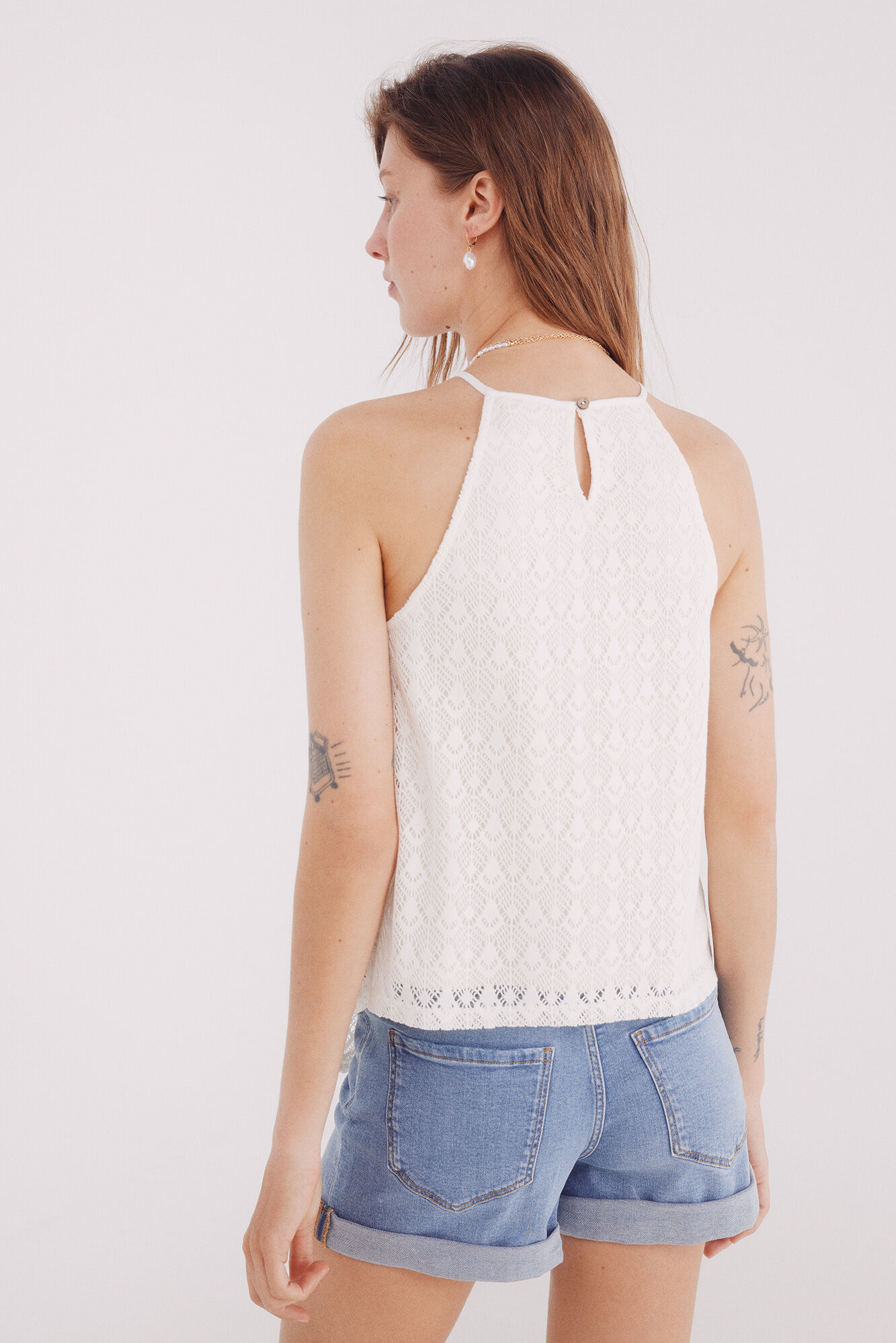 Springfield Top escote halter crochet amarillo