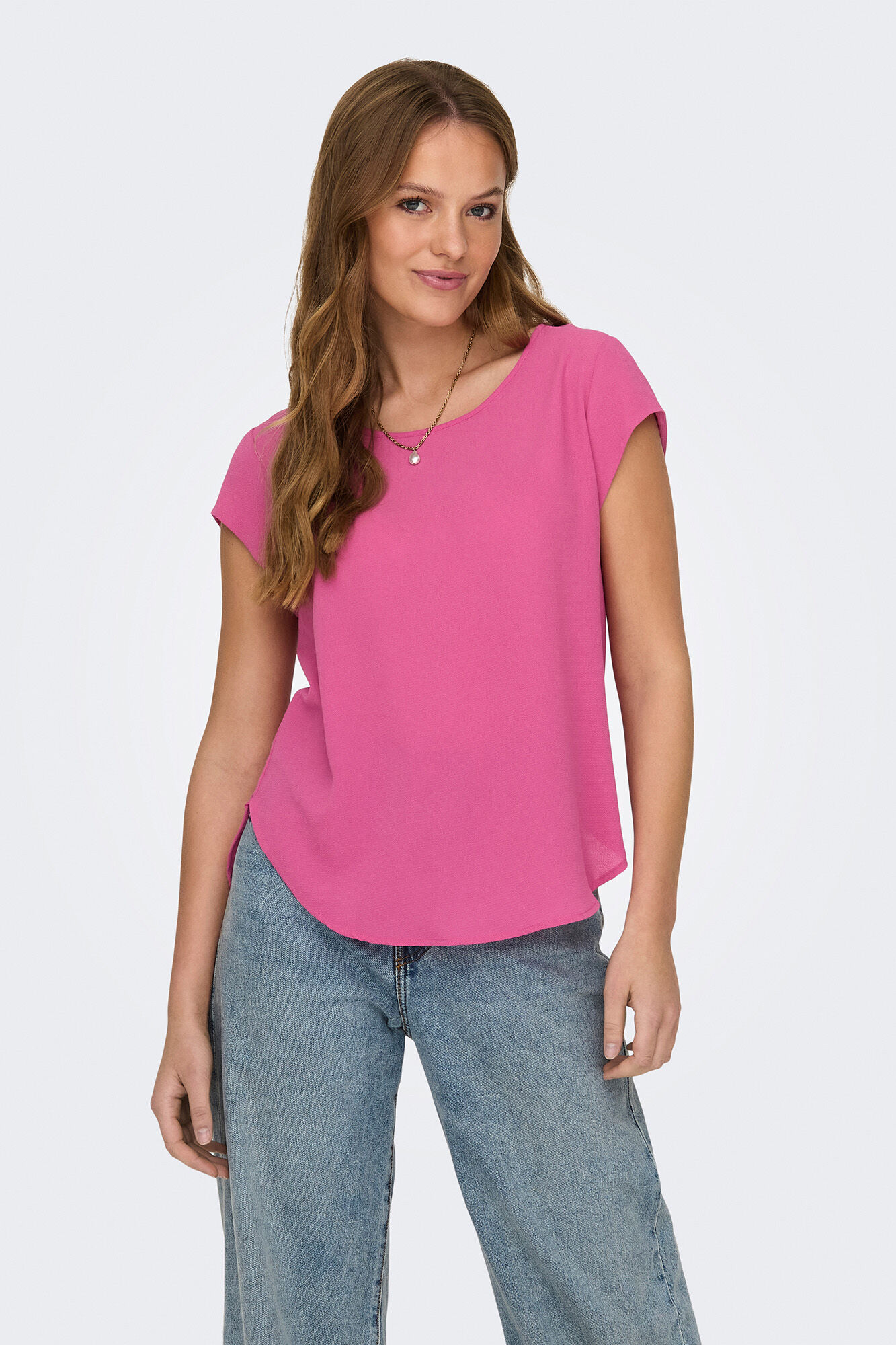 Only Playera manga corta fucsia