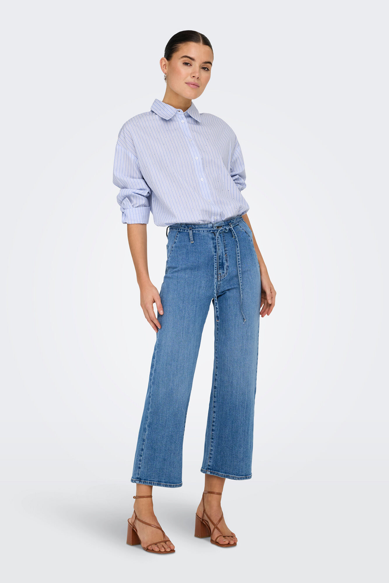 Only Camisa de rayas con pedrer&iacute;a