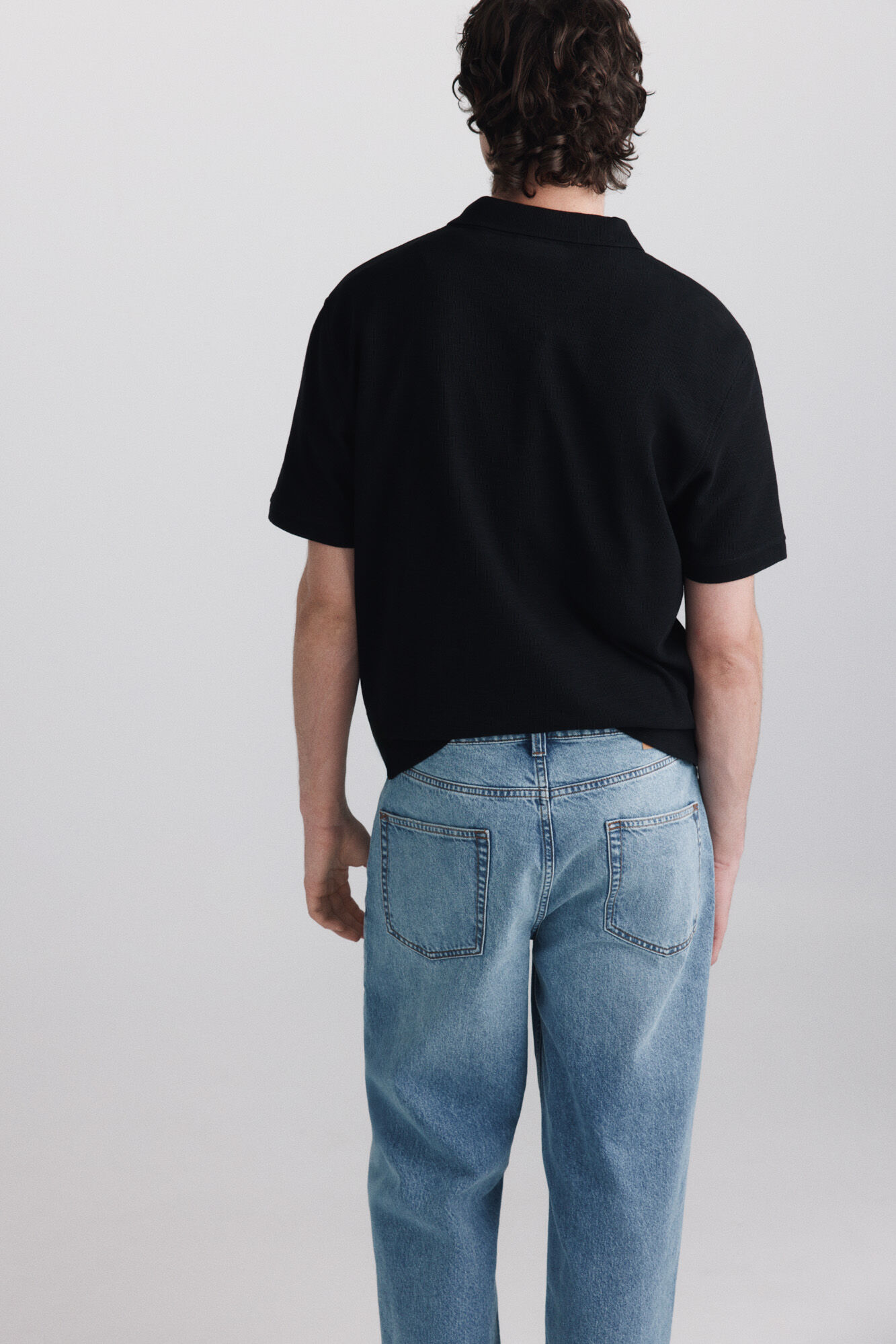 Springfield Polo de estructura con cierre negro