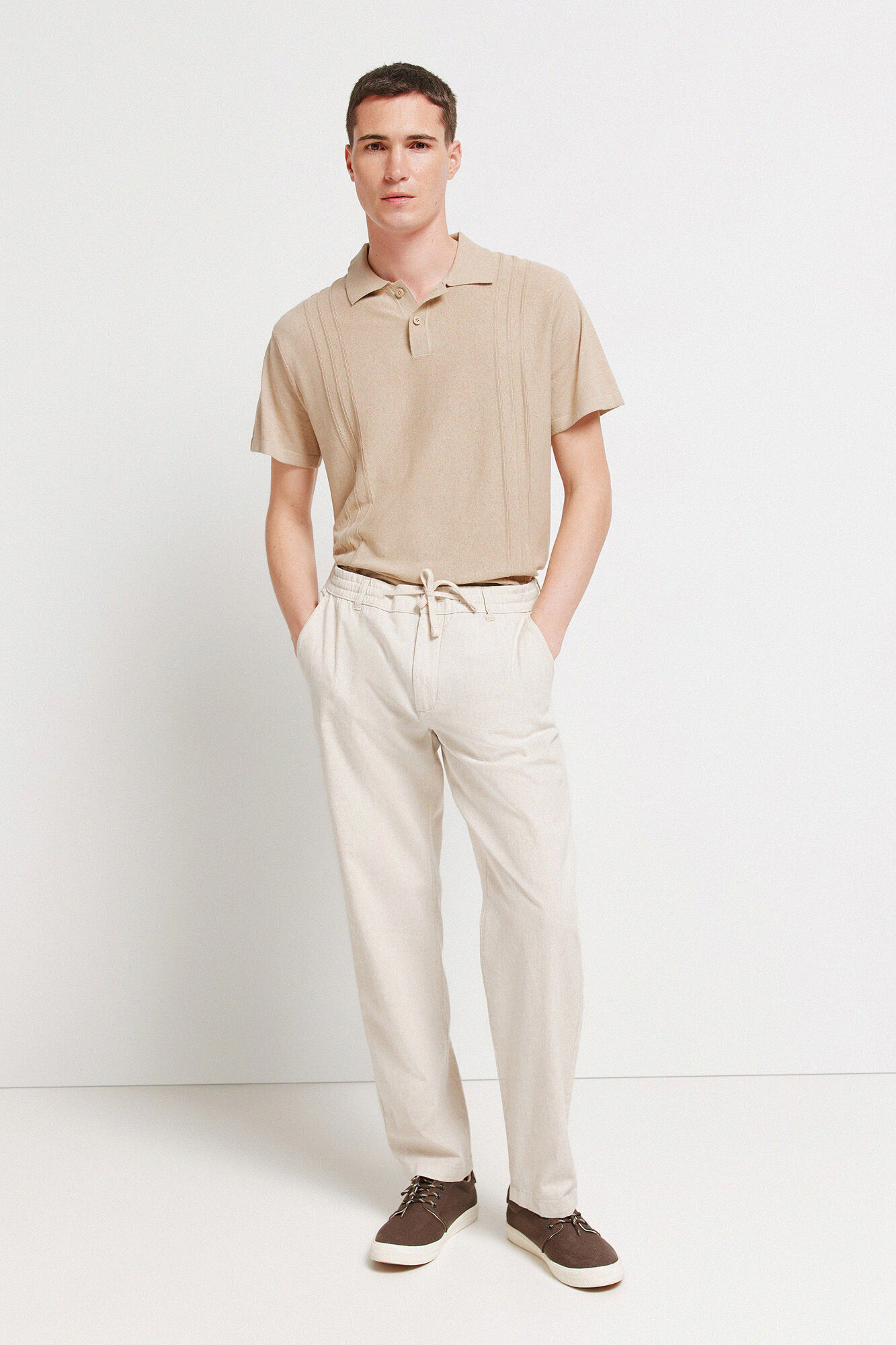 Springfield Pantal&oacute;n chino comfort fit de lino beige