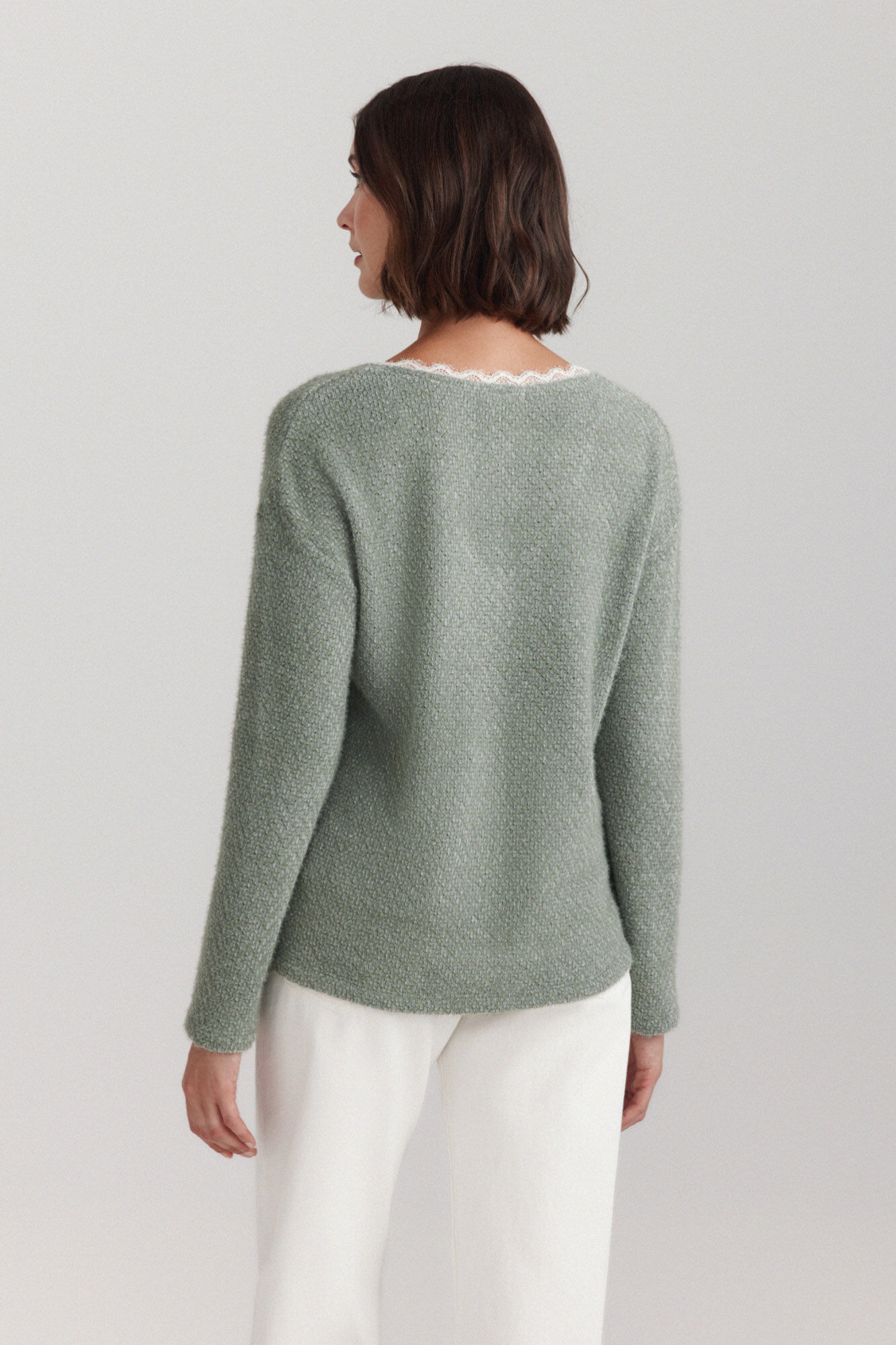 Springfield Su&eacute;ter fino cuello lace verde