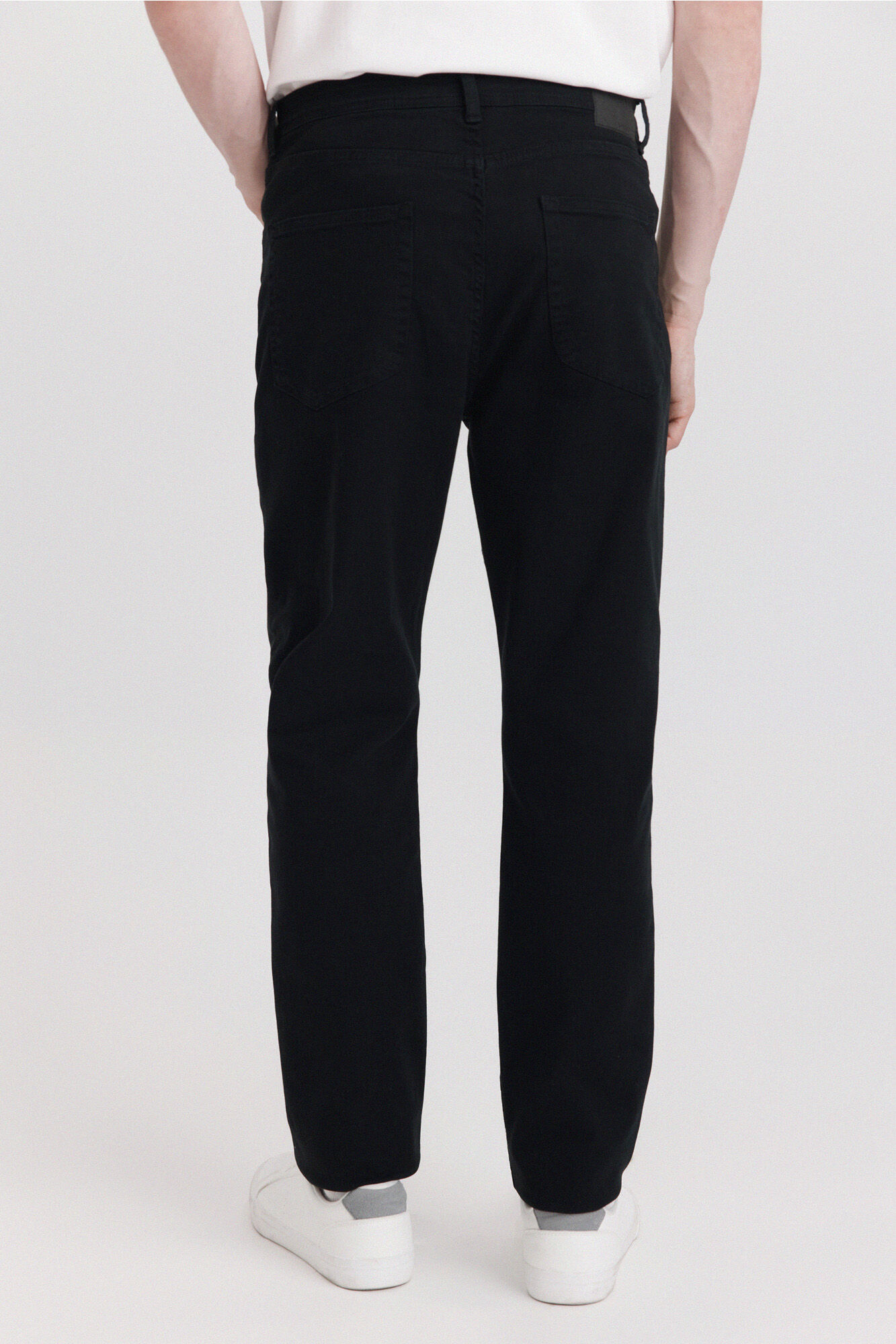 Springfield Pantal&oacute;n de 5 bolsillos slim lavado negro