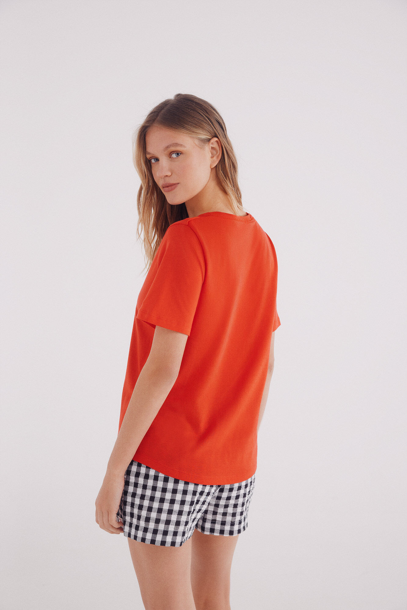 Springfield Playera gr&aacute;fica de Mickey Mouse rojo