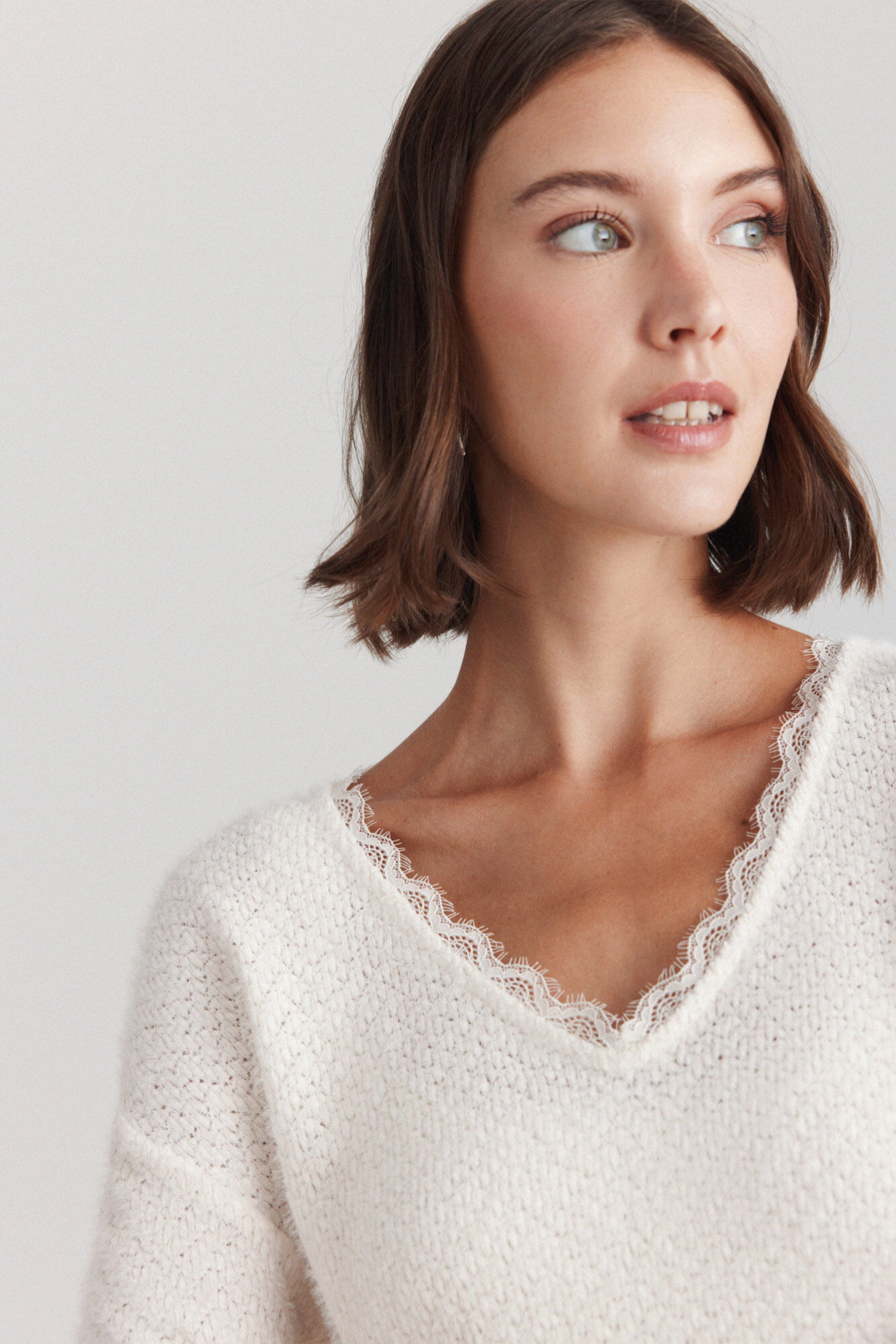 Springfield Su&eacute;ter fino cuello lace