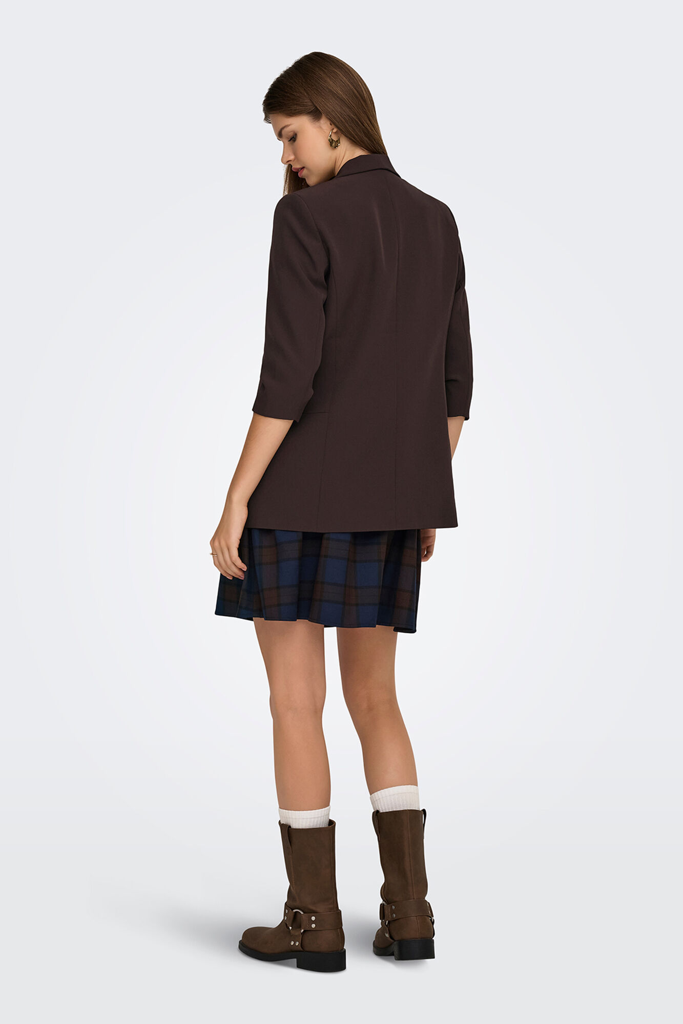 Only Blazer abierta manga remangada caf&eacute;