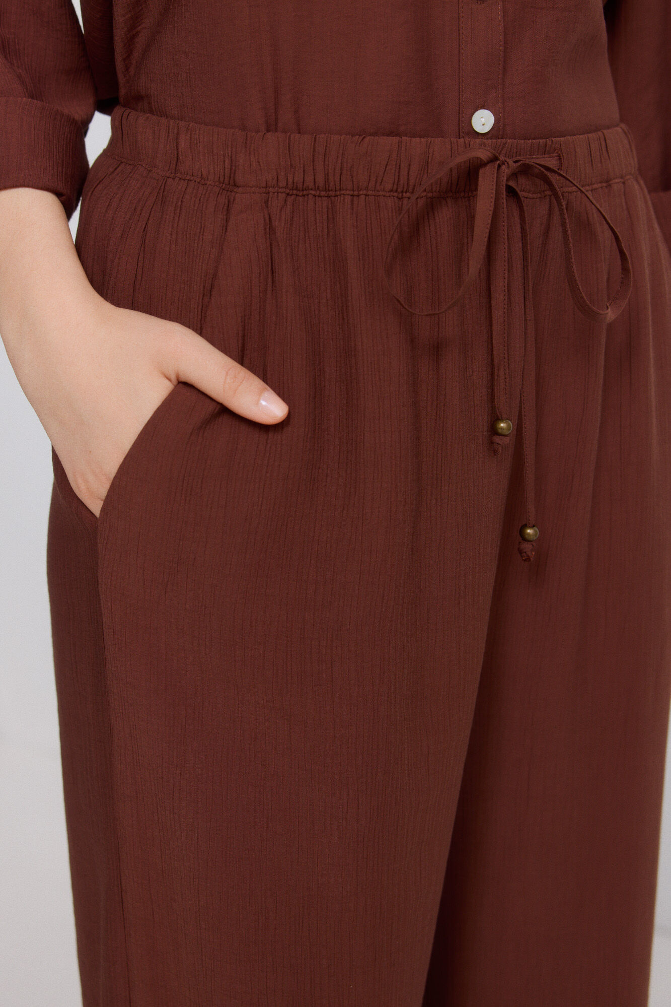 Springfield Pantal&oacute;n largo fluido ancho caf&eacute;