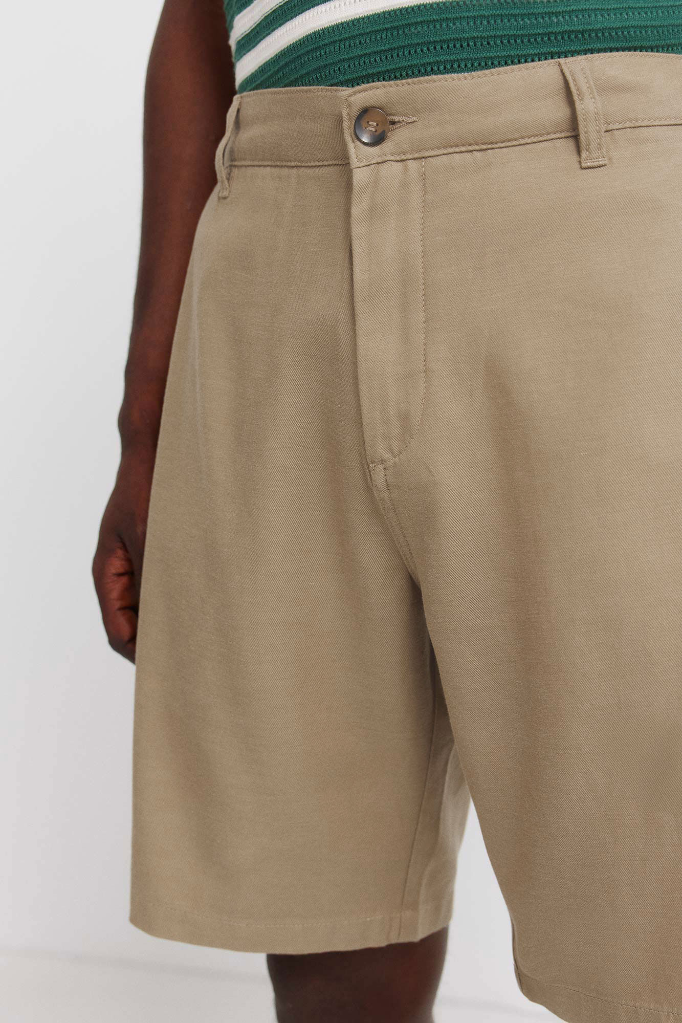 Springfield Bermudas ligeras de ajuste c&oacute;modo beige