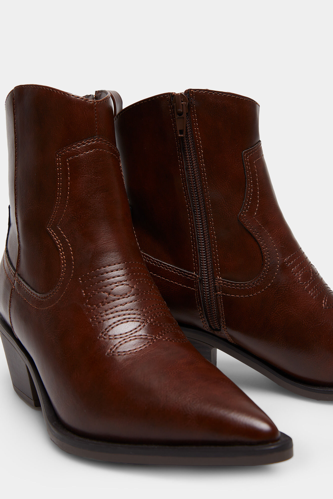 Bota Cowboy Pespuntes