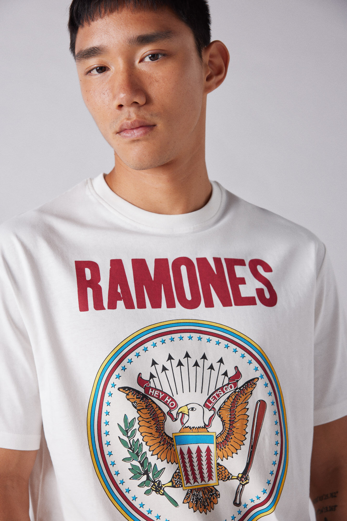 Springfield Playera Ramones Tour 1995 marfil