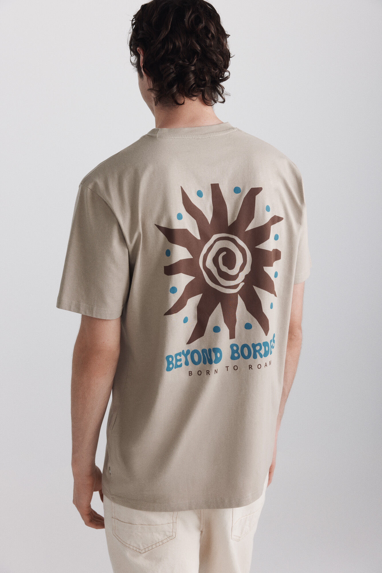 Springfield Playera beyond borders