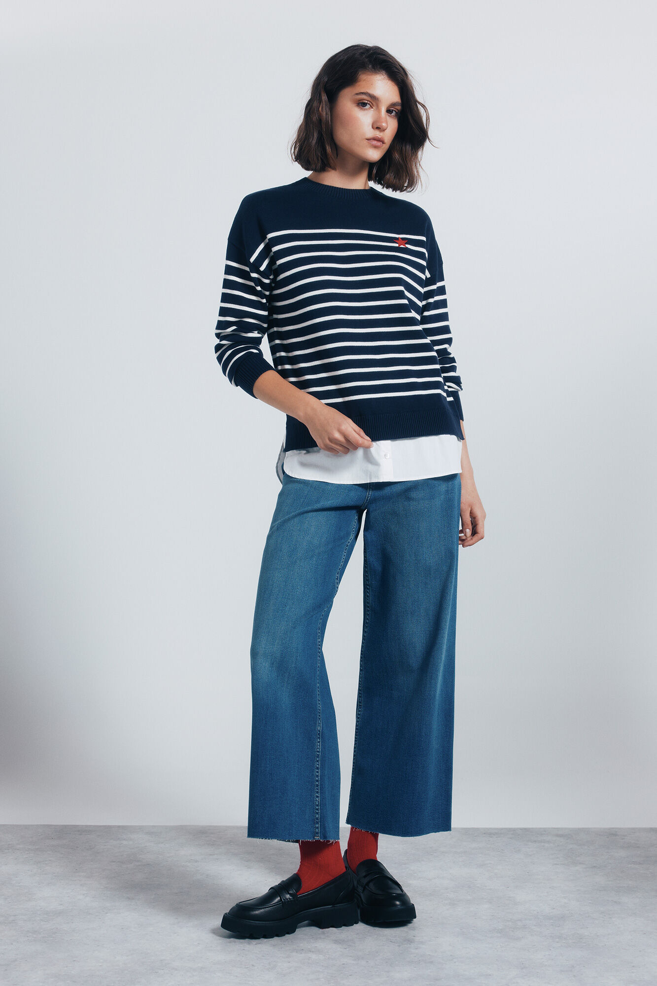 Springfield Su&eacute;ter rayas combinado detalle bordado marino