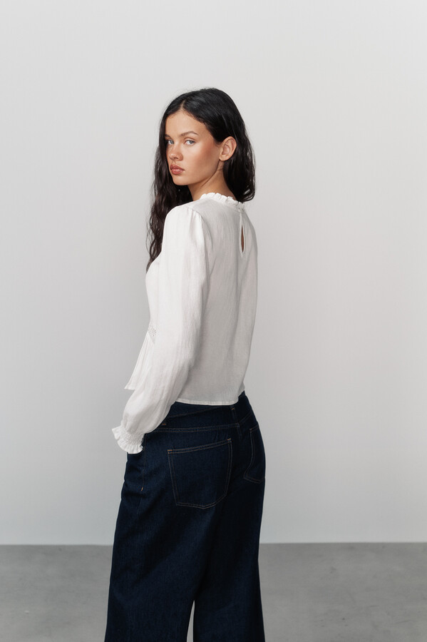 High Spirits Blusa Whimsy beige