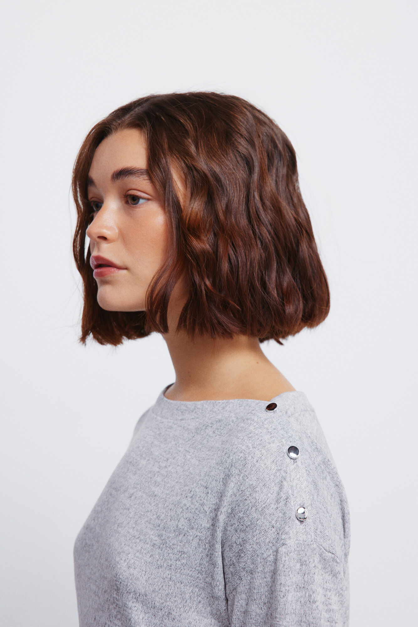 Springfield Playera con botones combinados y hombros descubiertos gris