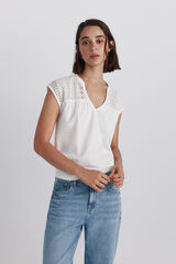 Springfield Playera bordado suizo blanco