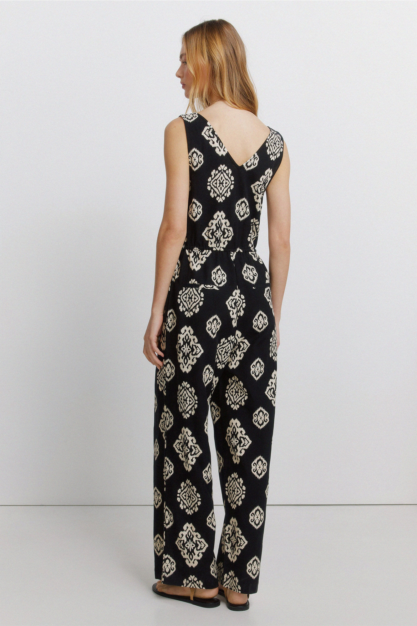 Springfield Jumpsuit sin mangas estampado negro