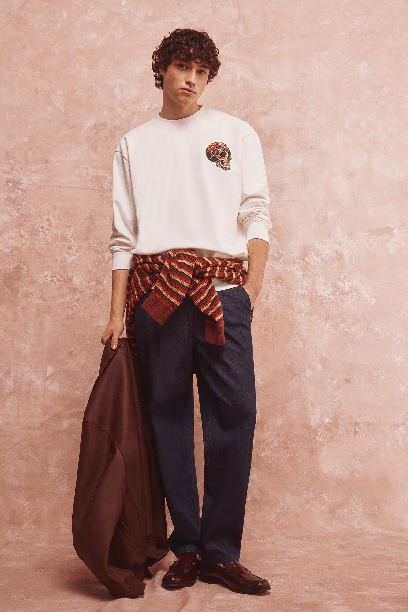 Springfield Sudadera calavera tattoo marfil