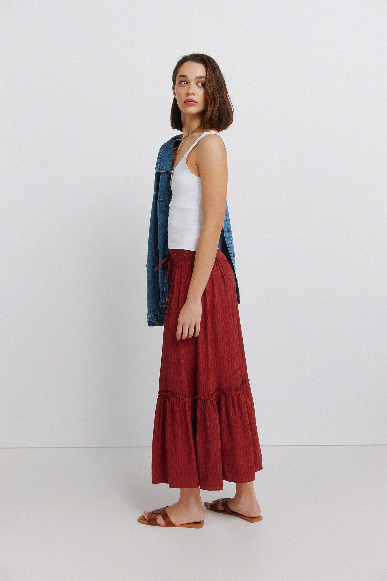 Springfield Falda midi de estructura coral