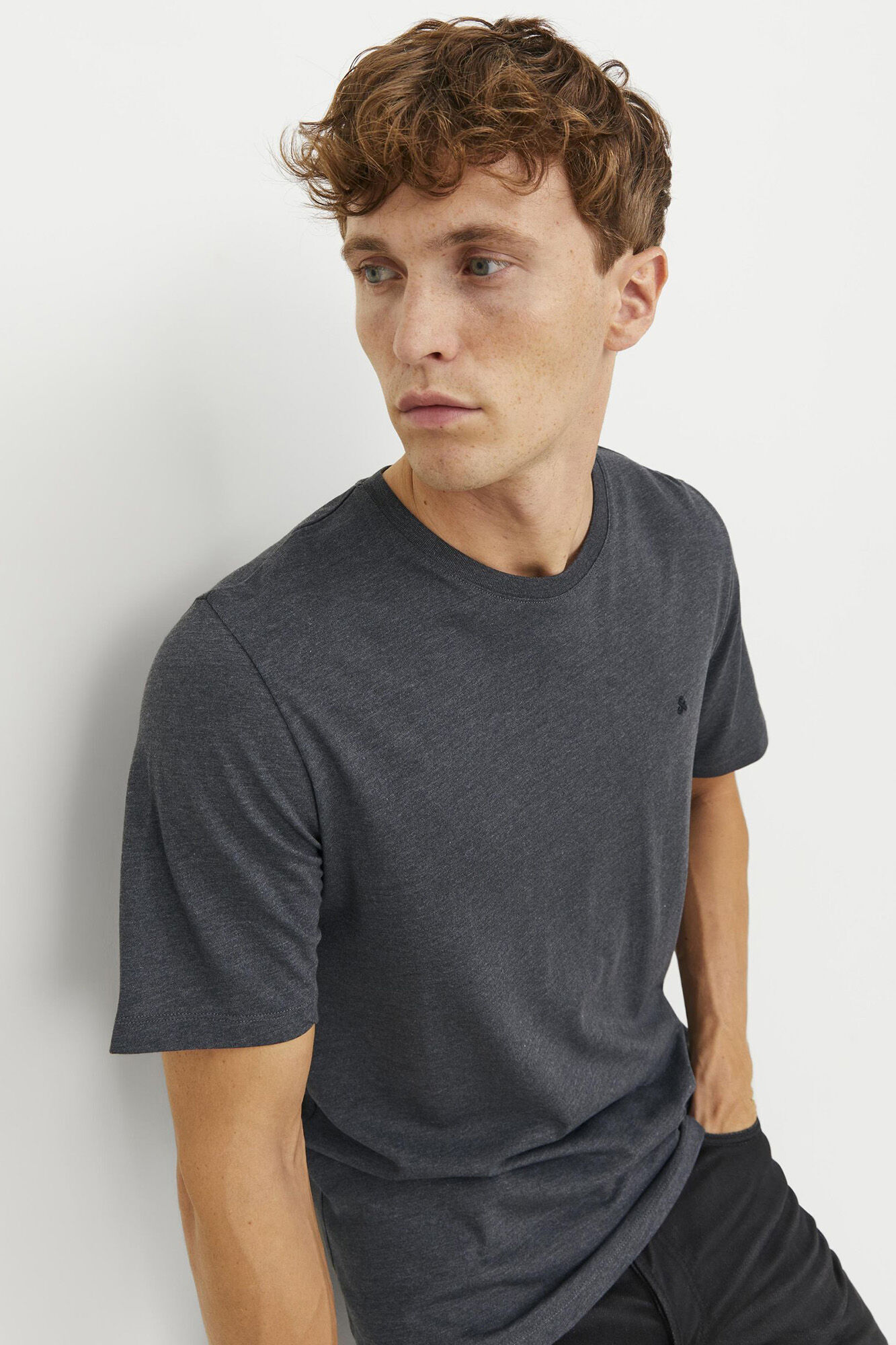 Jack & Jones Playera lisa est&aacute;ndar fit