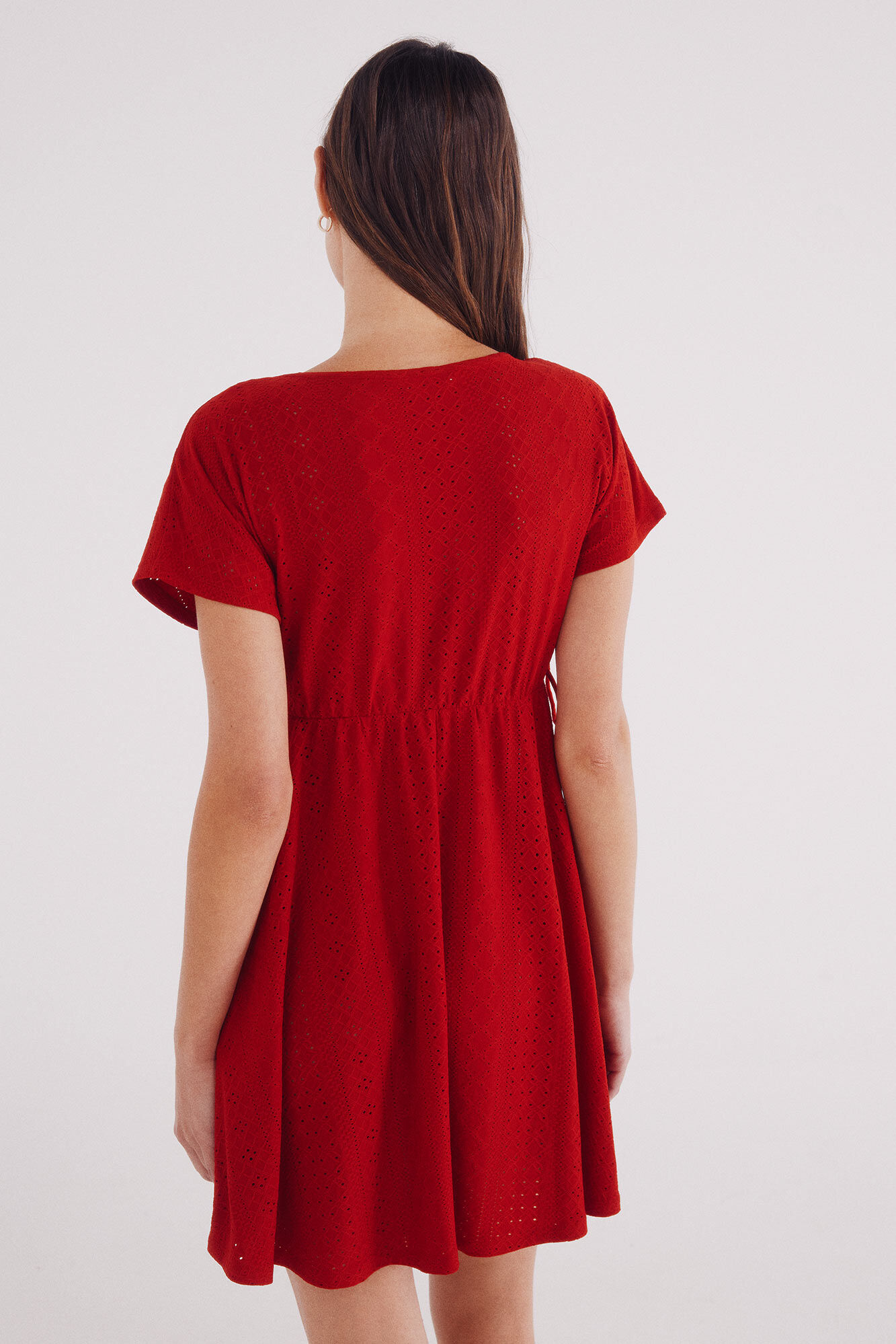 Springfield Vestido corto bordado suizo lazos cintura rojo