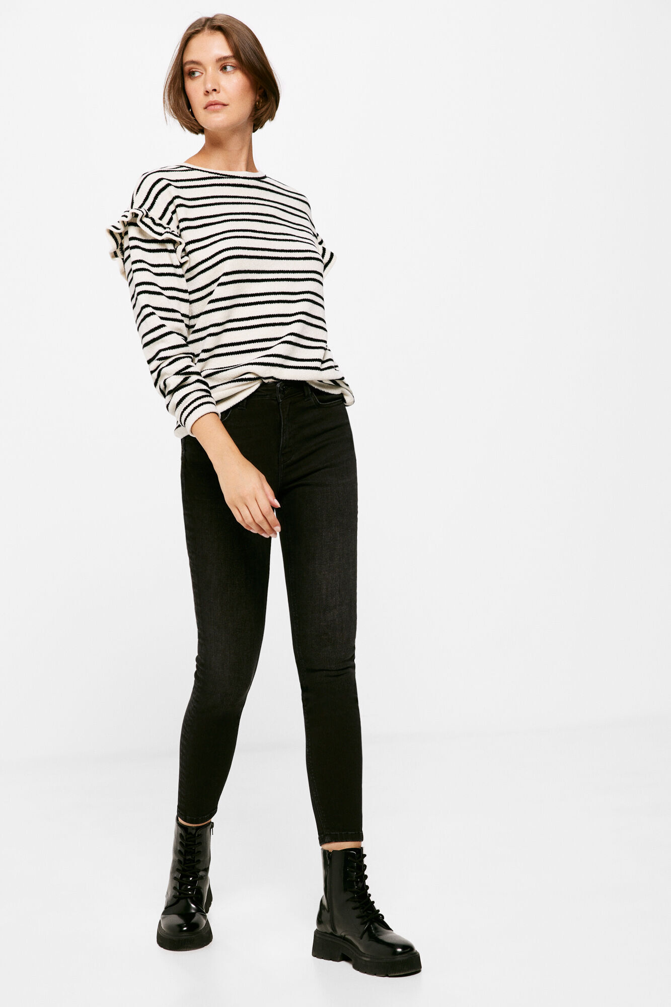 Jeans Slim Cropped Lavado Sostenible | Pantalones de mezclilla para ...