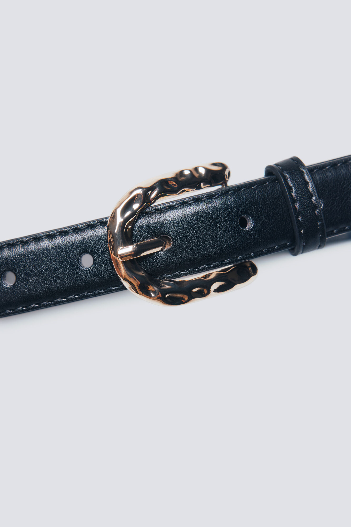 Springfield Cintur&oacute;n con hebilla martillada negro